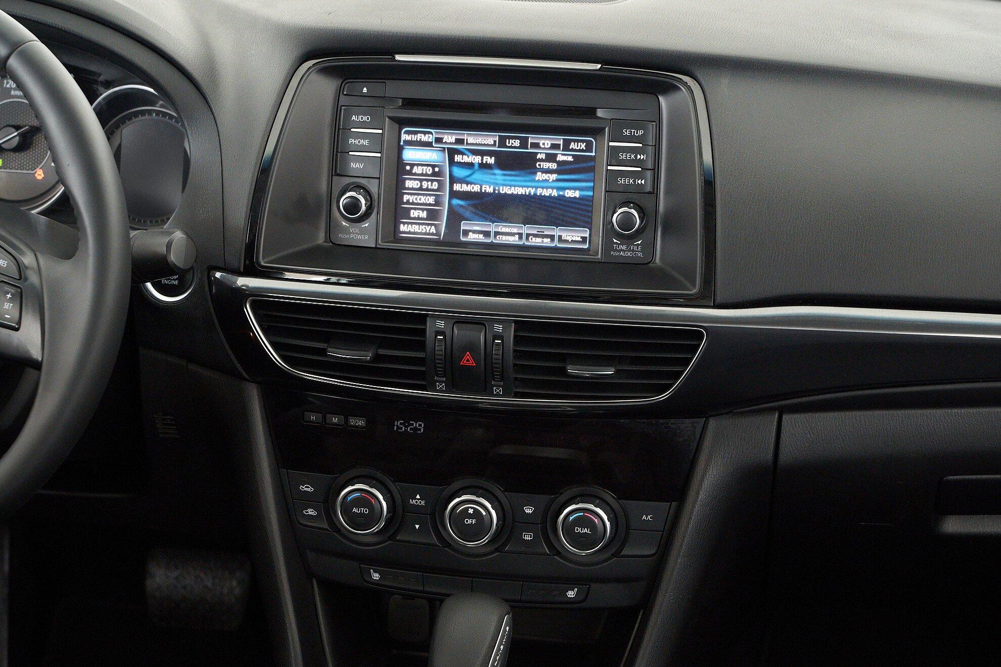Mazda 6 2013, белый