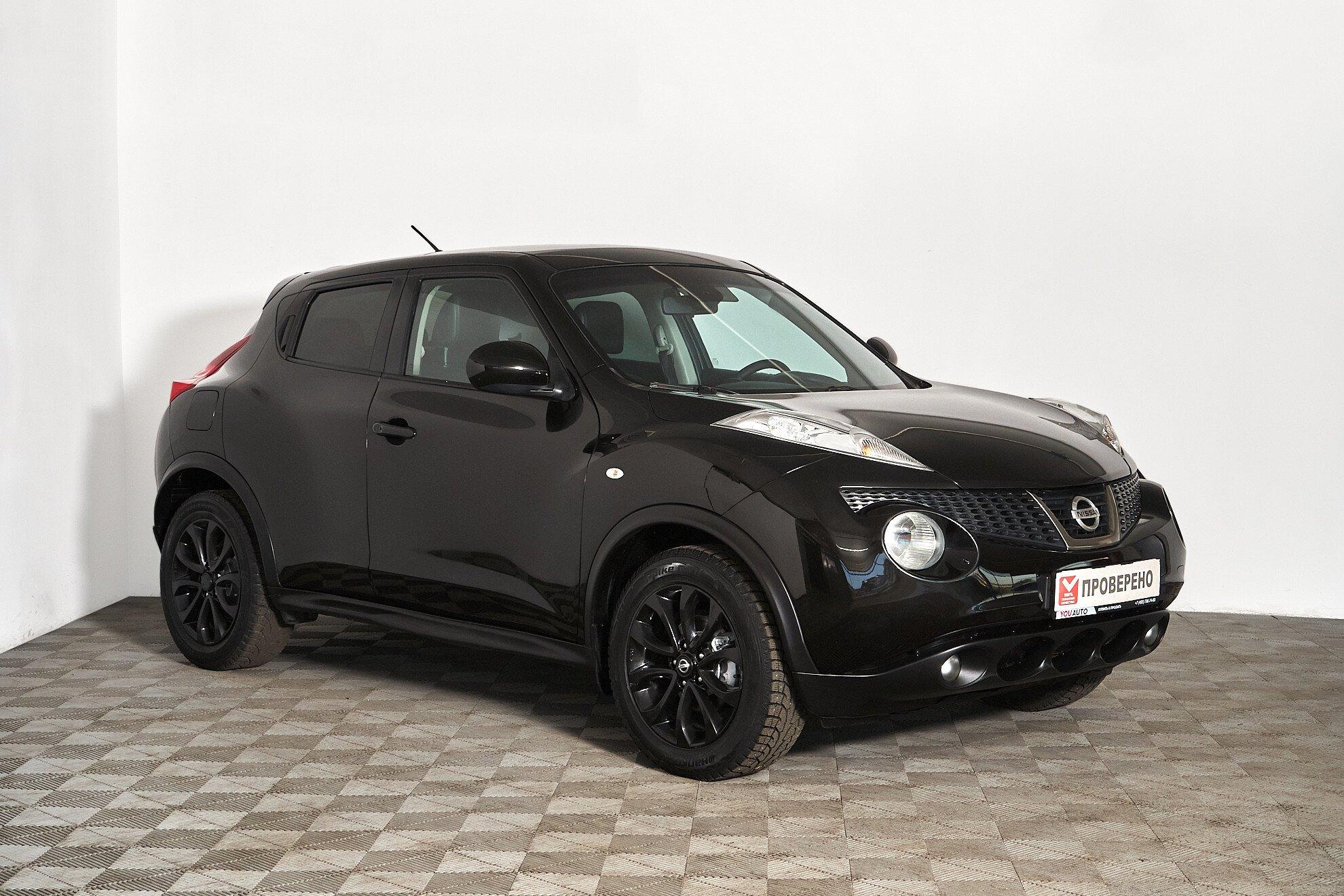 Nissan Juke 2011, черный