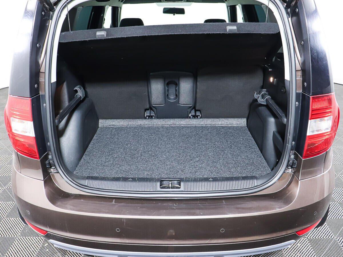 Skoda Yeti 2015, коричневый