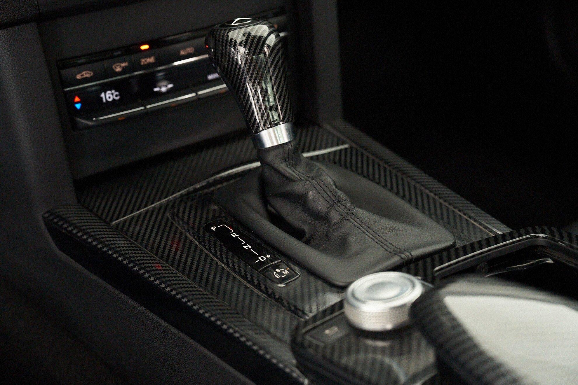 Mercedes-Benz E-Класс 2011, белый