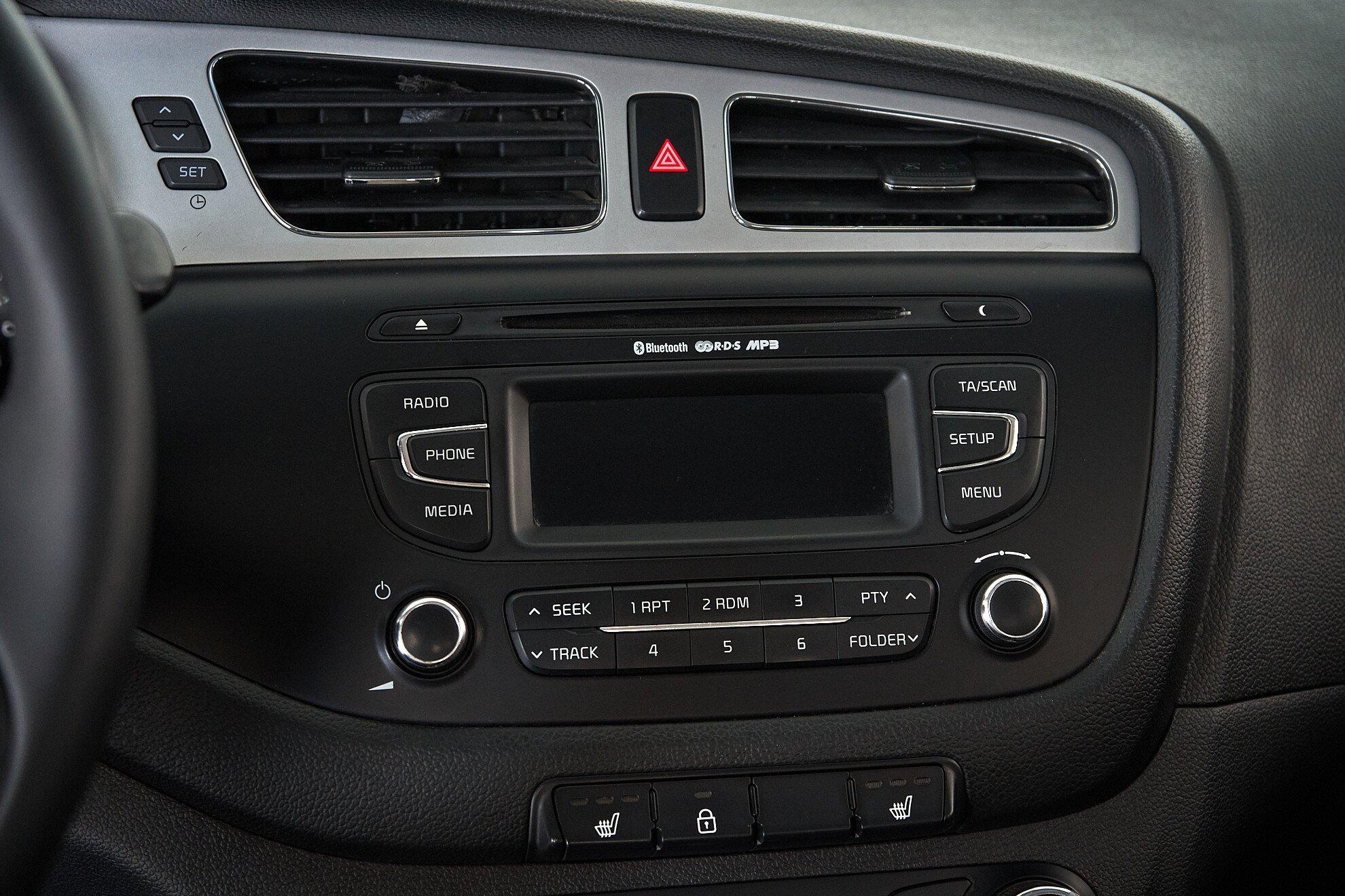 Kia Ceed 2013, коричневый