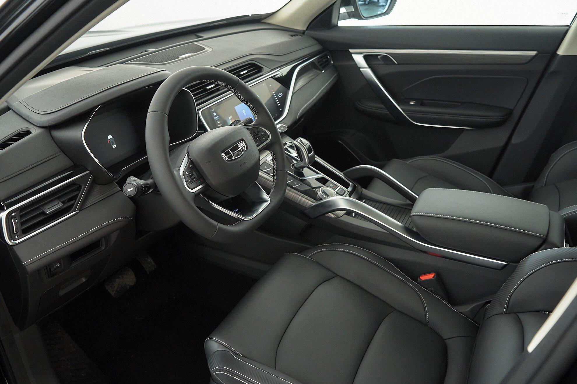Geely Atlas Pro 2024, черный
