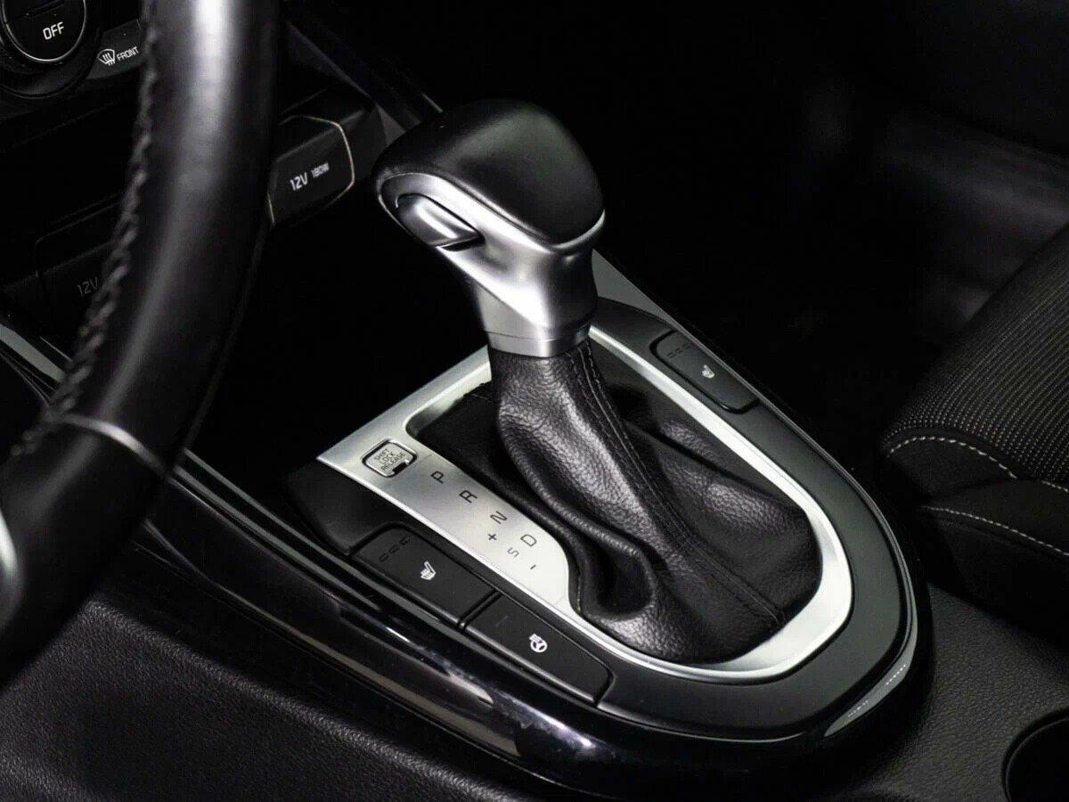 Kia Cerato 2019, черный
