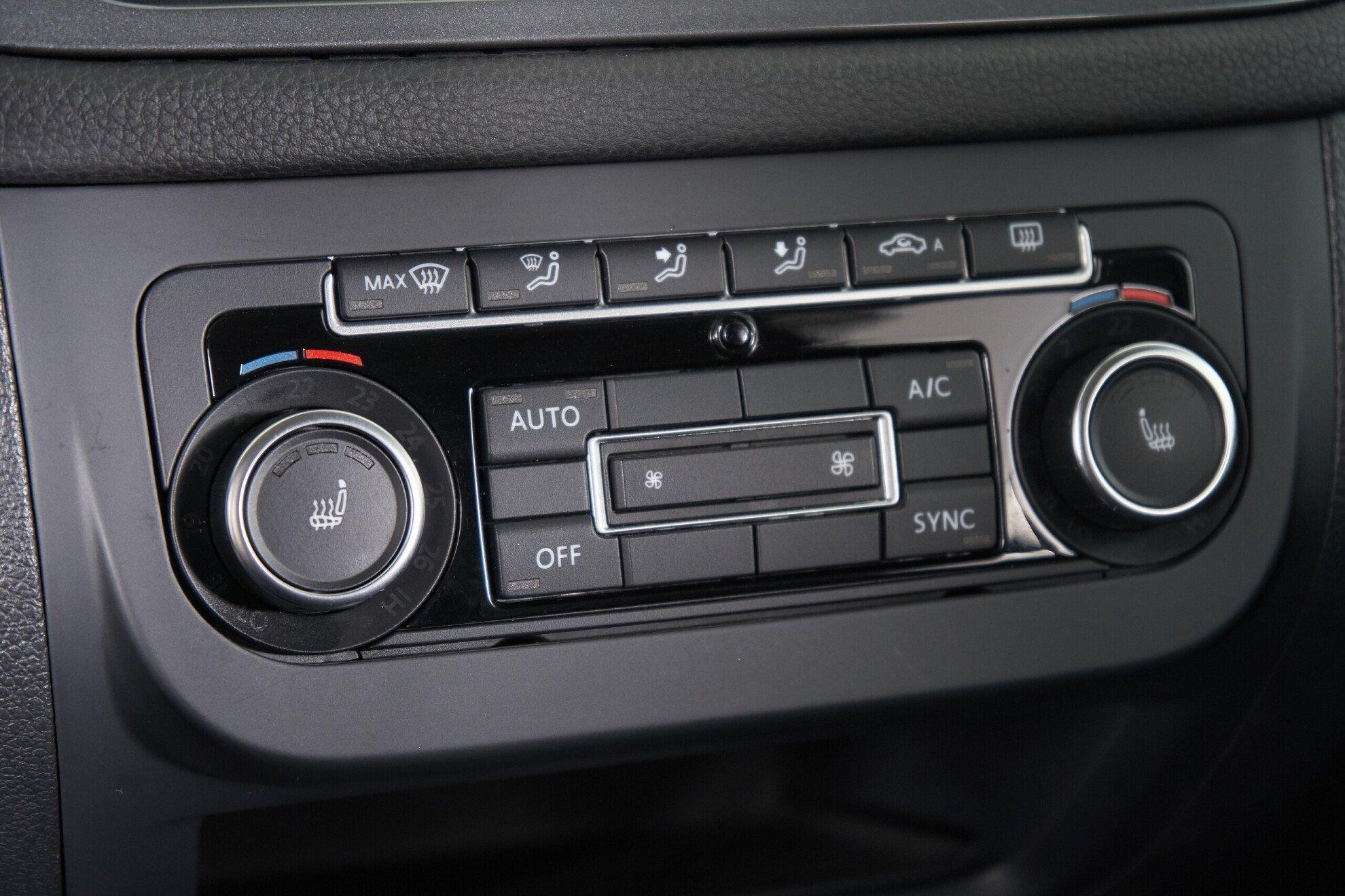 Volkswagen Tiguan 2014, белый