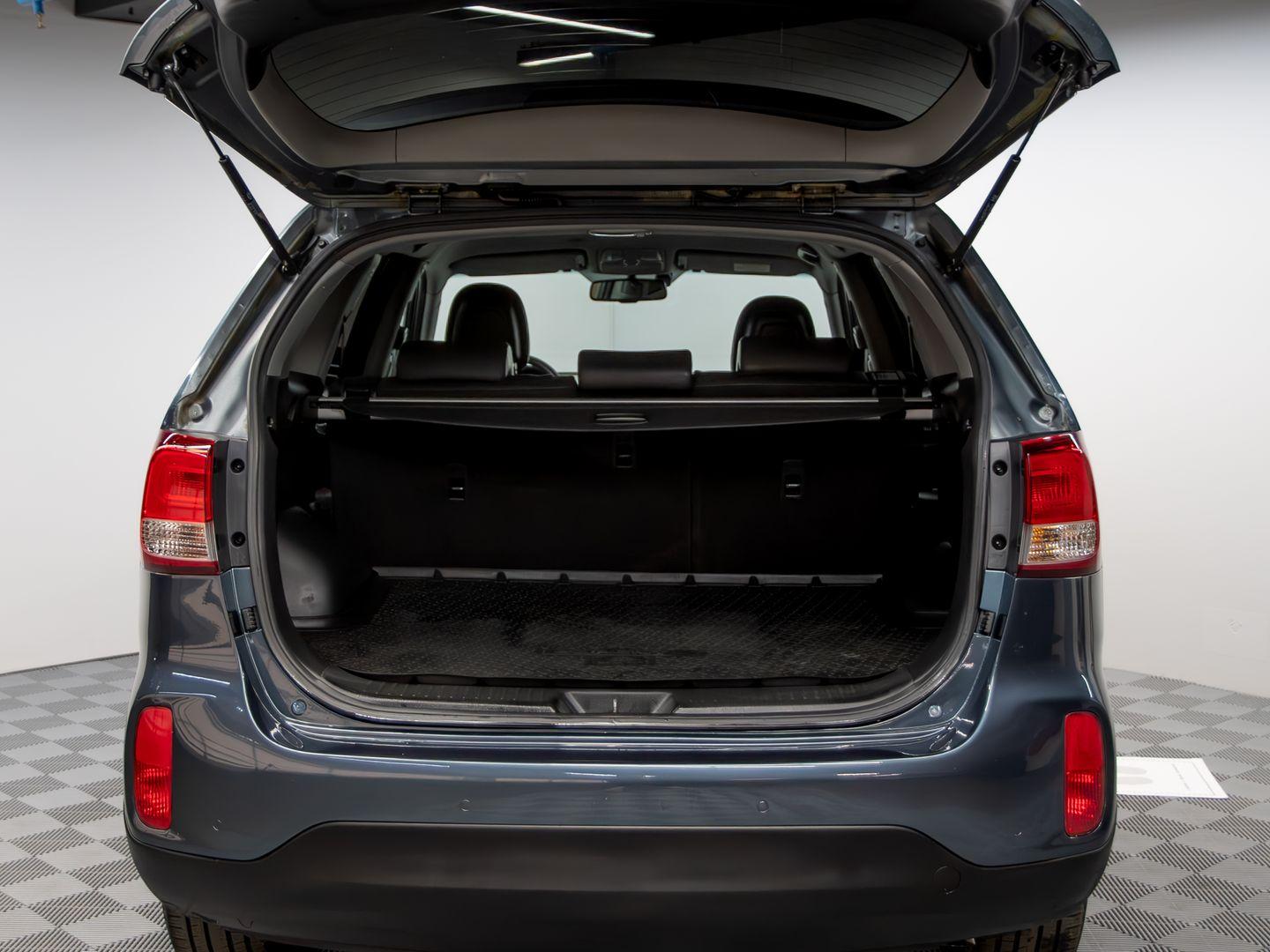 Kia Sorento 2014, зеленый
