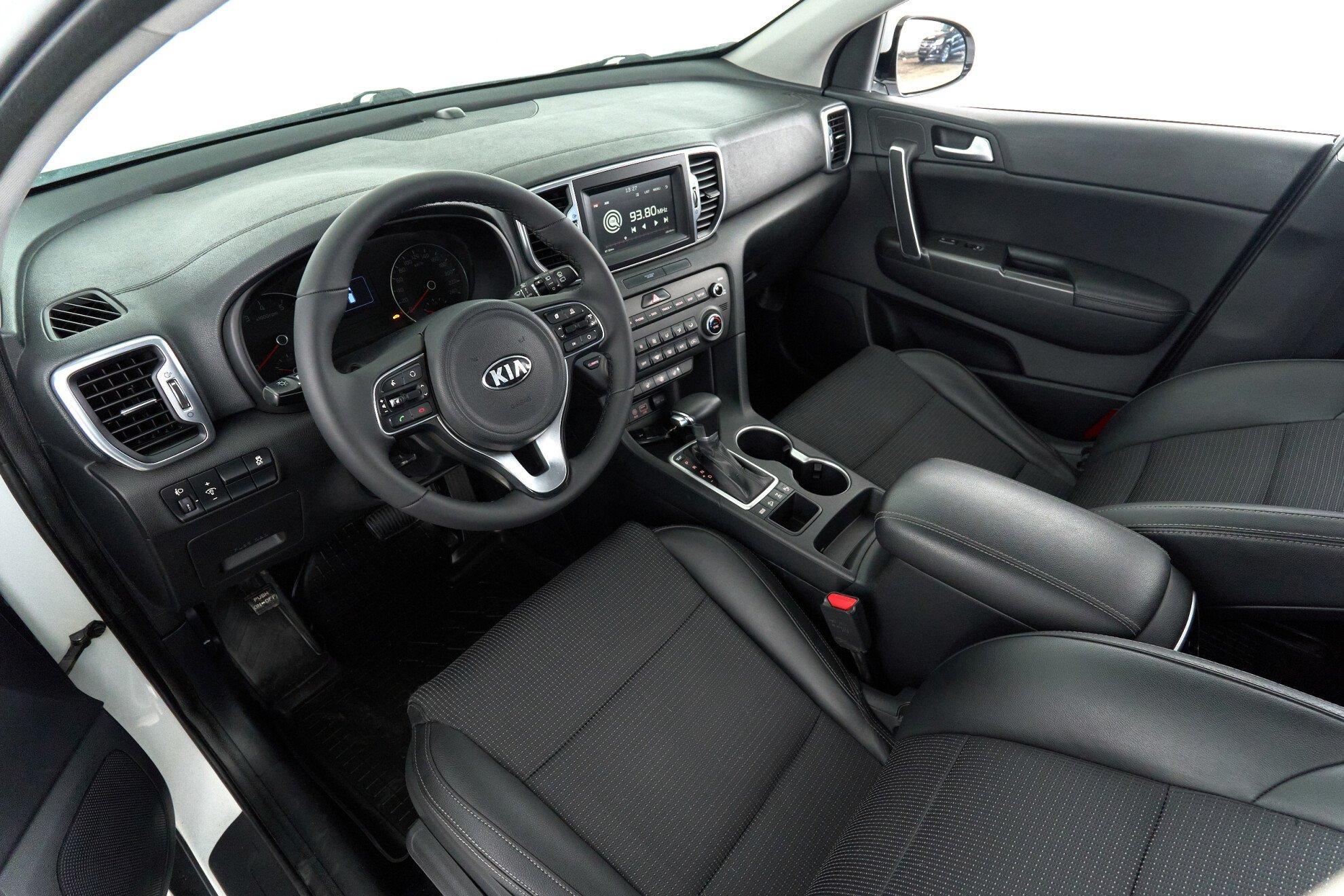 Kia Sportage 2018, белый