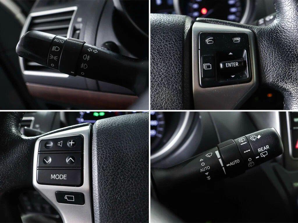 Toyota Land Cruiser Prado 2017, белый