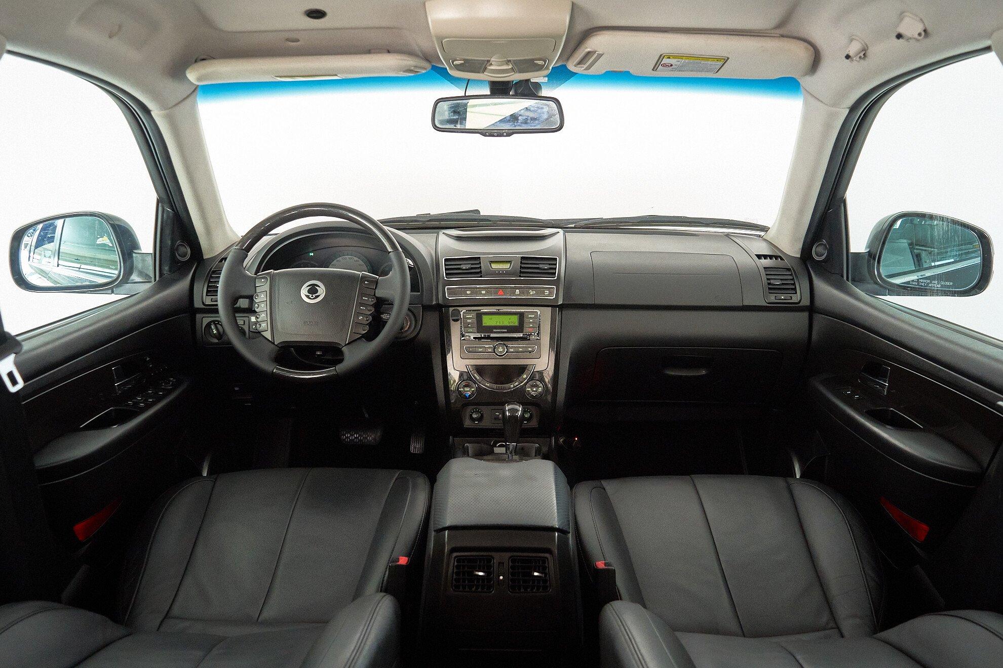 SsangYong Rexton 2013, черный