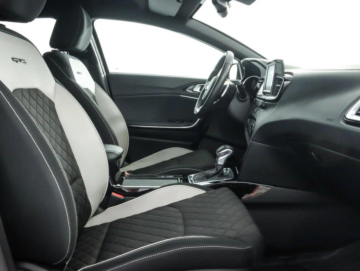 Kia Proceed 2019, красный