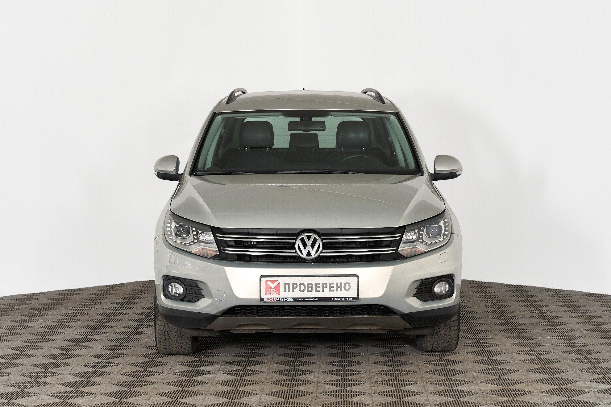 Volkswagen Tiguan 2012, серебряный