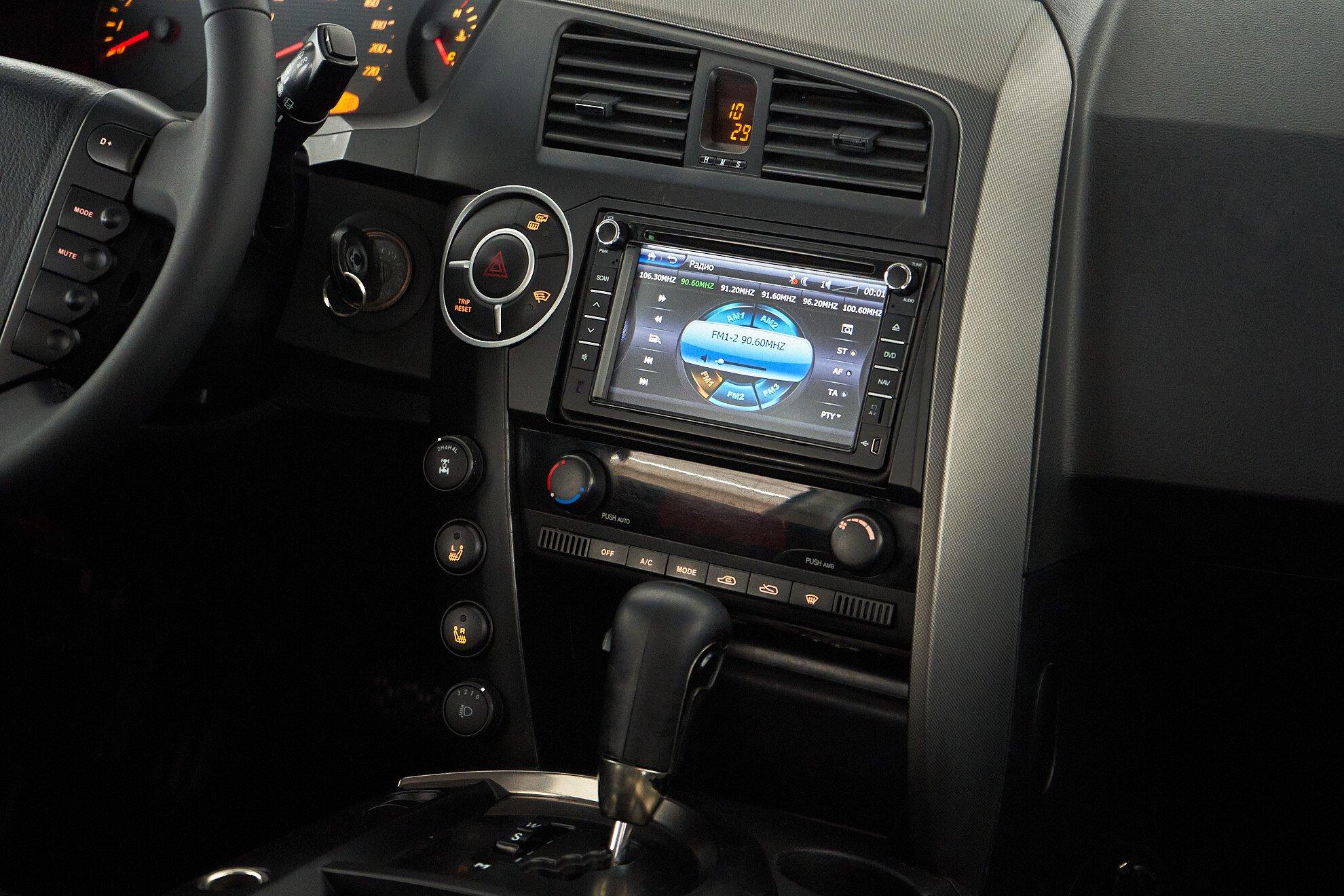 SsangYong Kyron 2012, черный