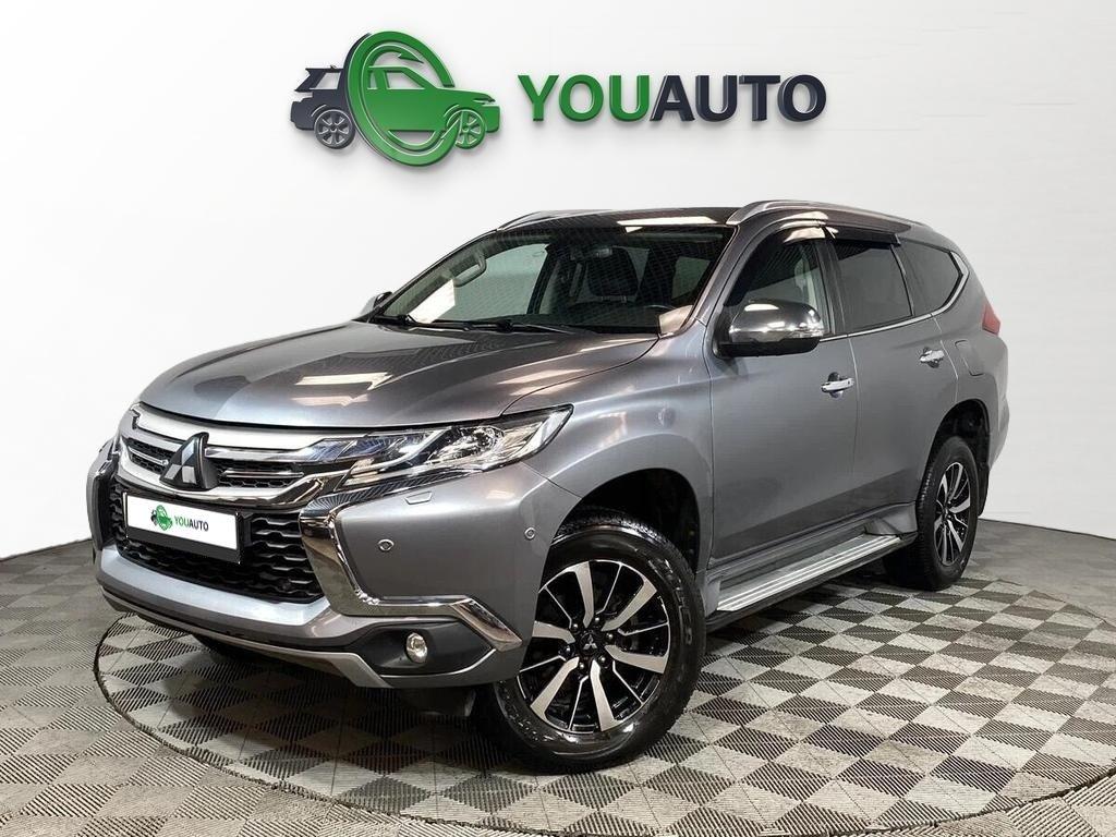 Mitsubishi Pajero Sport 2018, серый