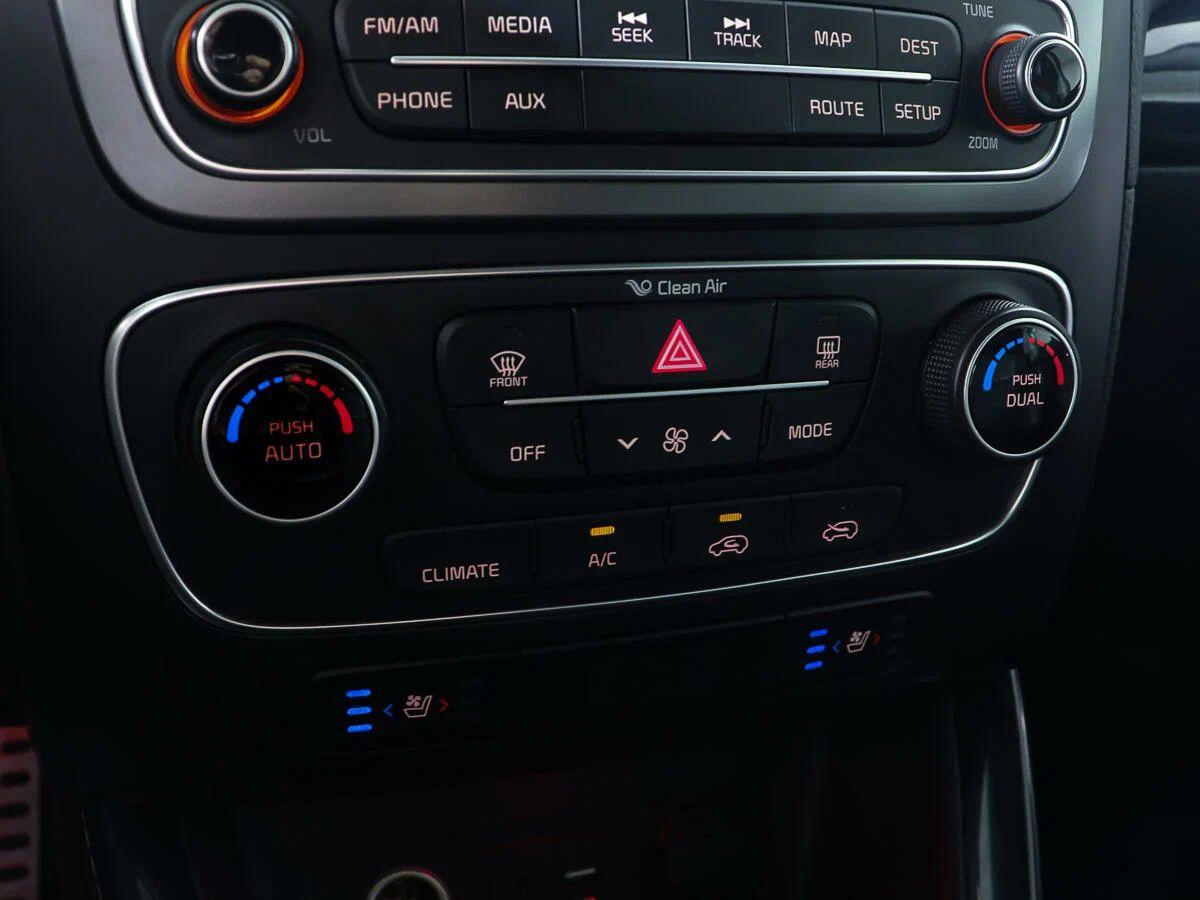 Kia Sorento 2017, черный