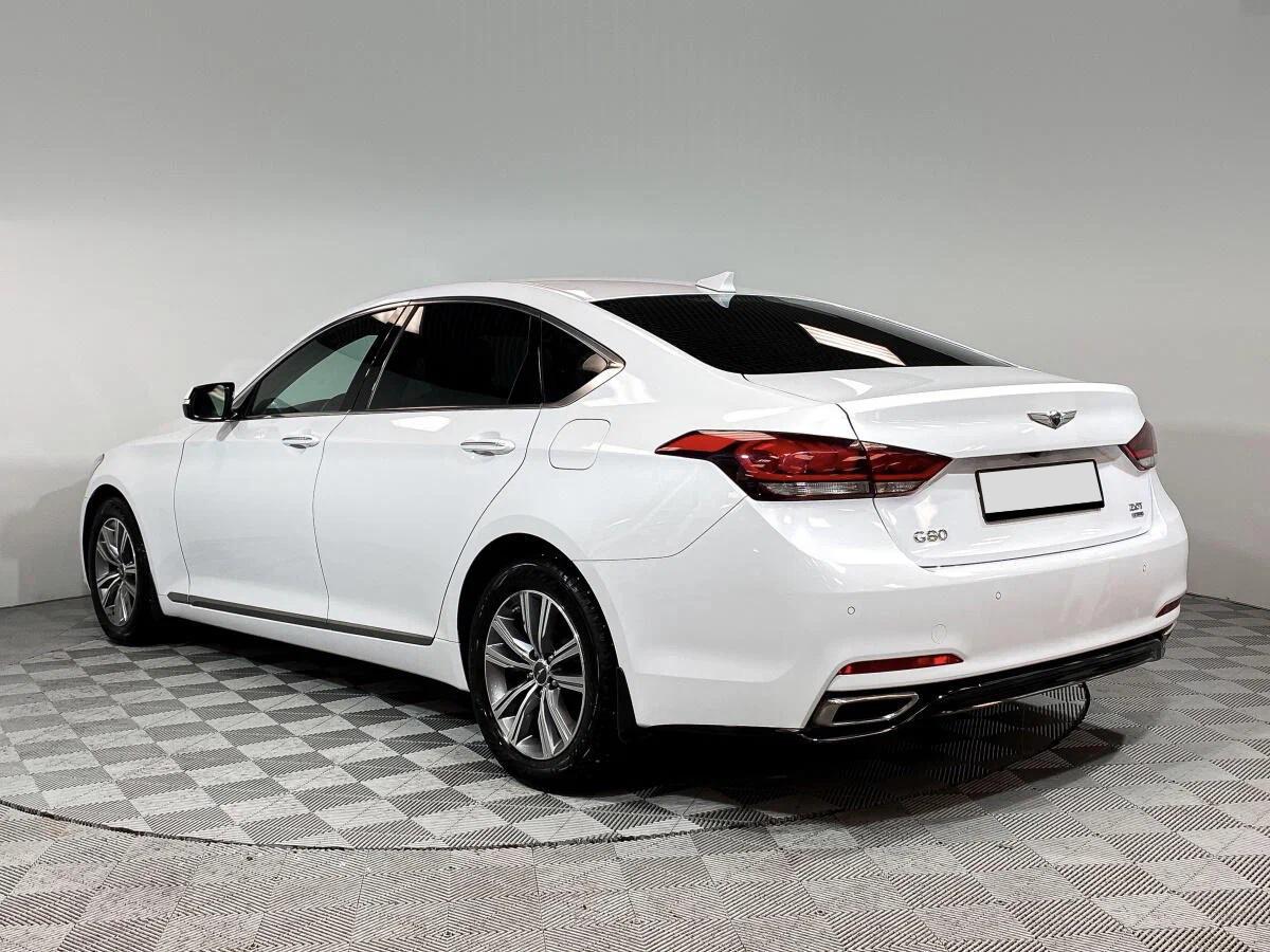 Genesis G80 2019, белый