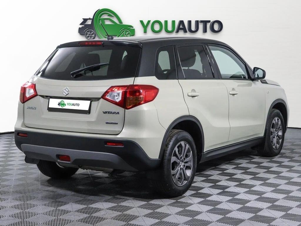 Suzuki Vitara 2018, бежевый