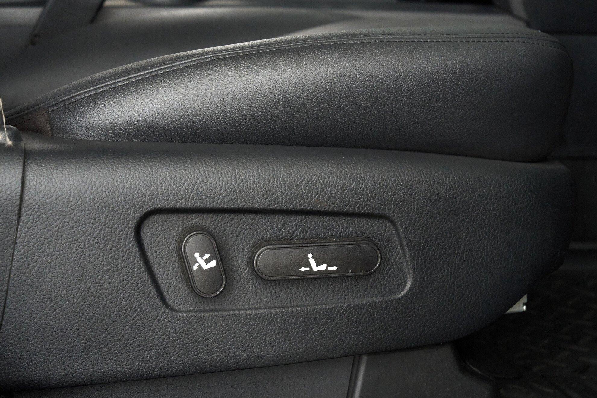 Kia Mohave 2011, черный