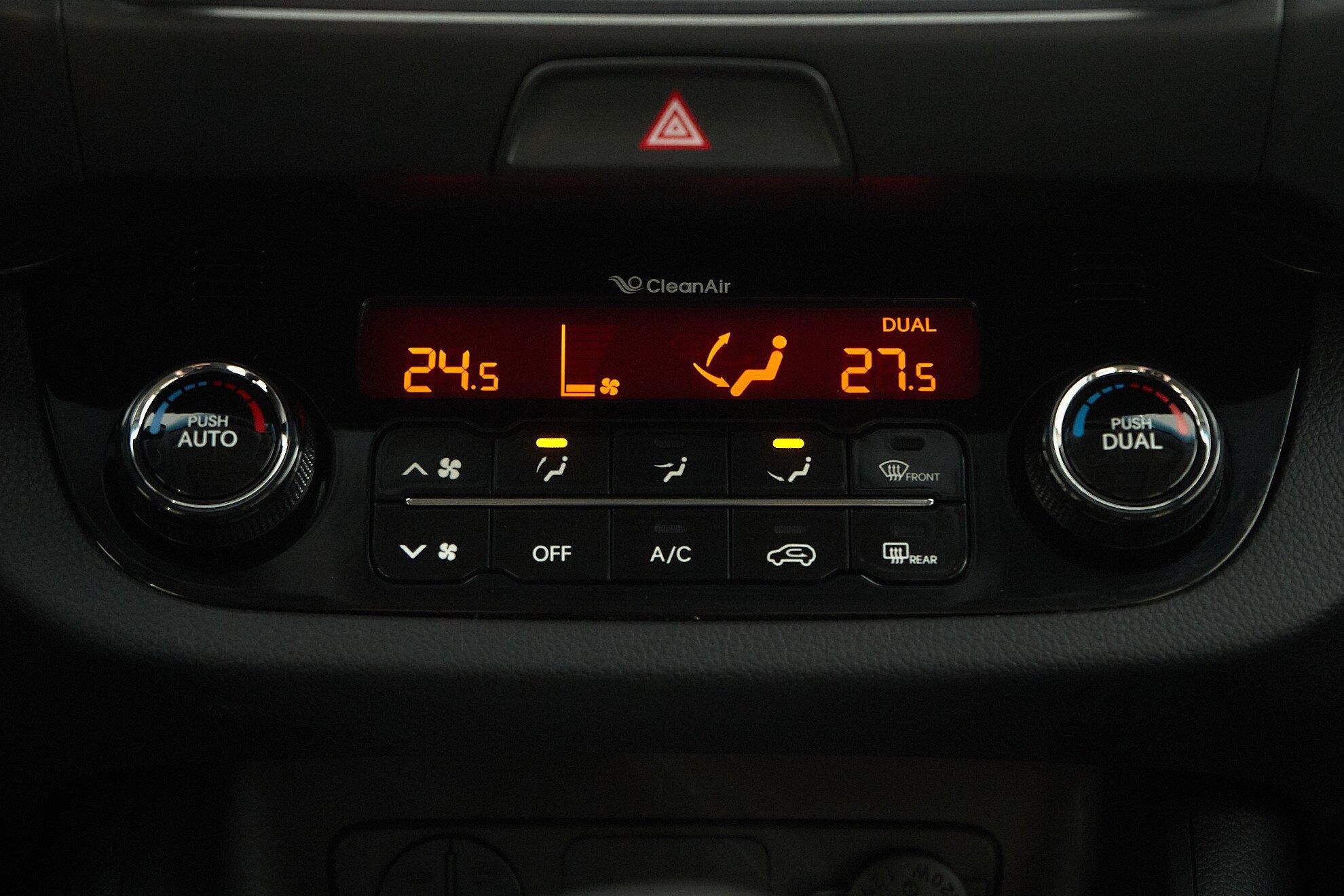 Kia Sportage 2013, серый
