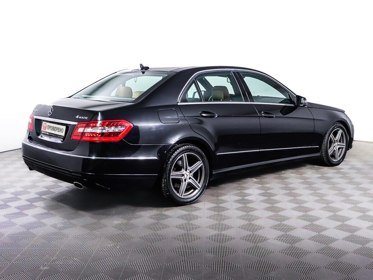Mercedes-Benz E-Класс 2011, черный