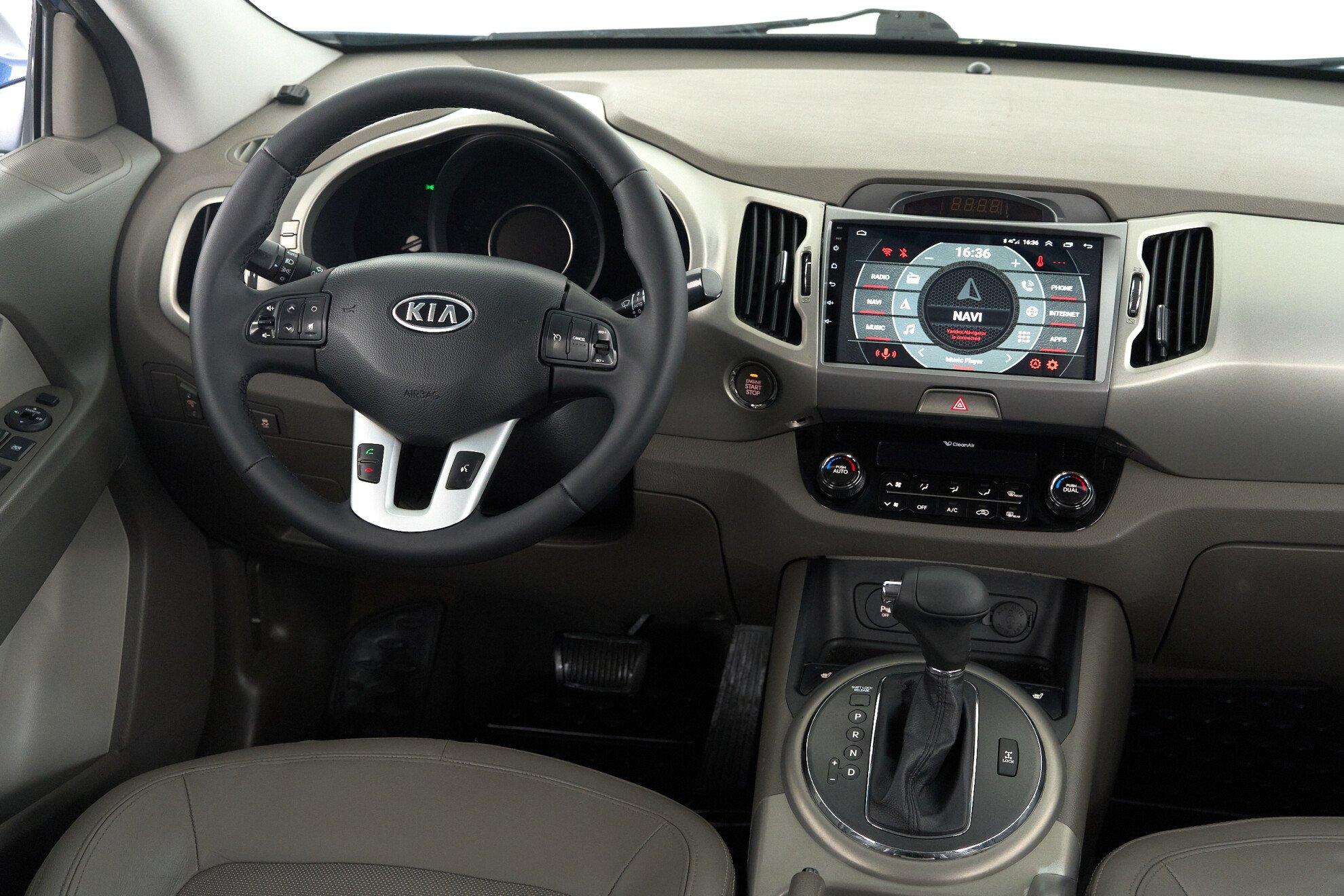 Kia Sportage 2011, синий