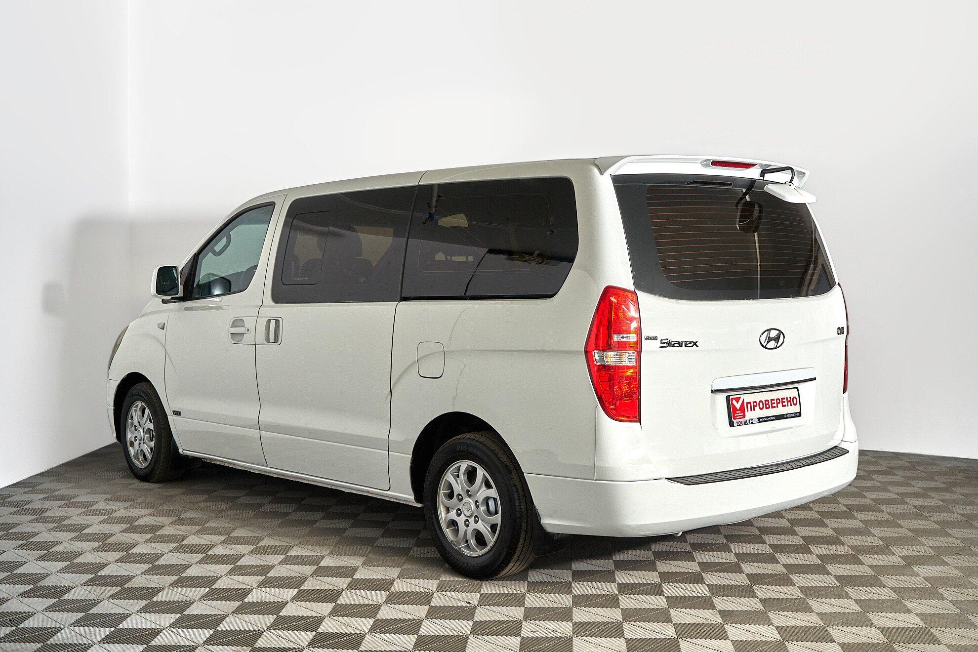 Hyundai Grand Starex 2008, белый