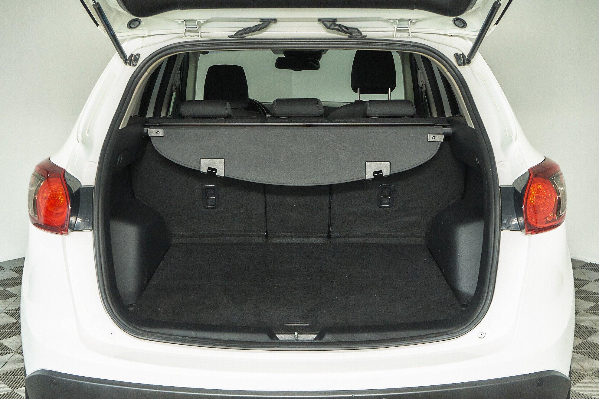 Mazda CX-5 2013, белый