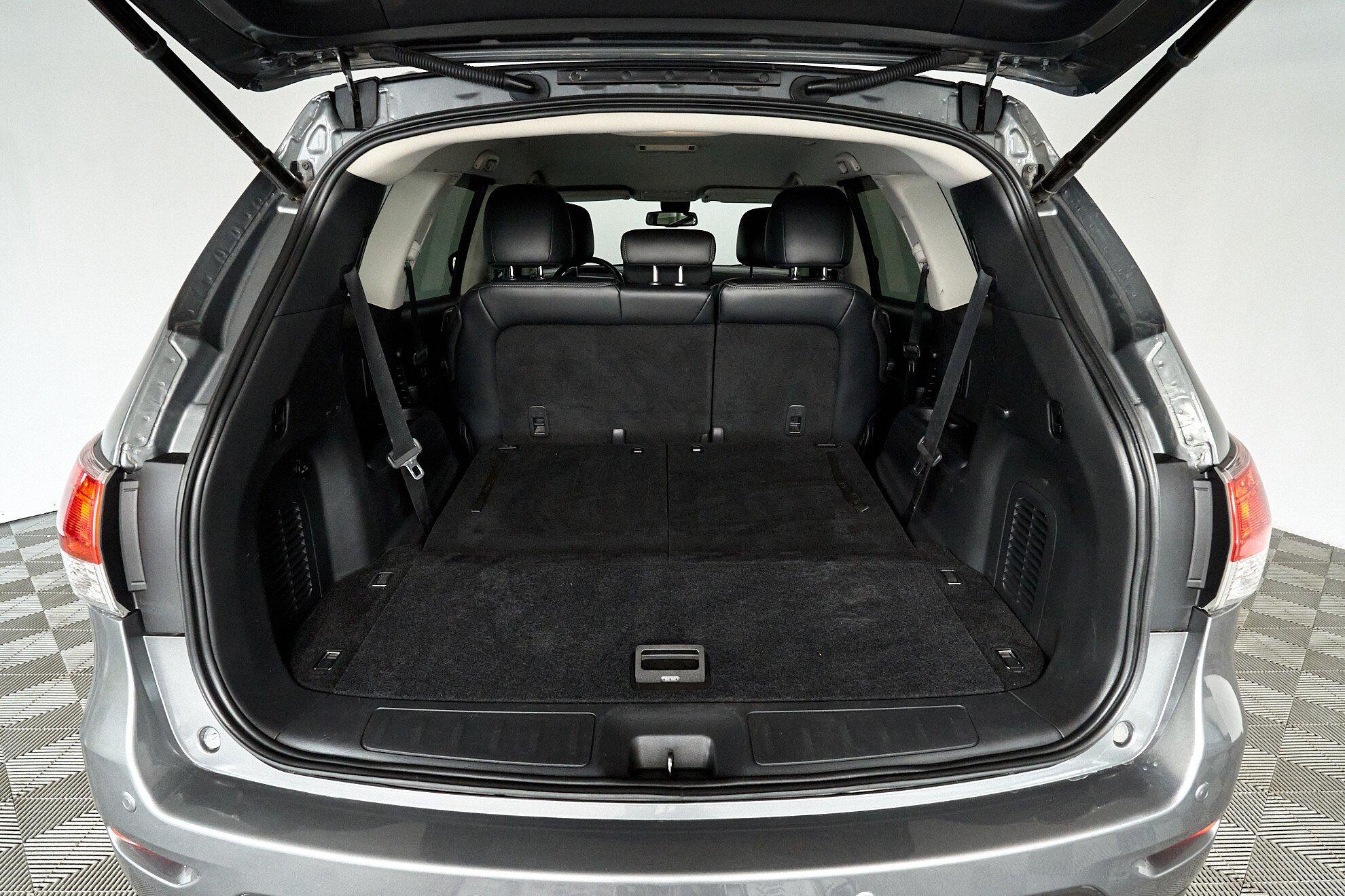 Nissan Pathfinder 2014, серый