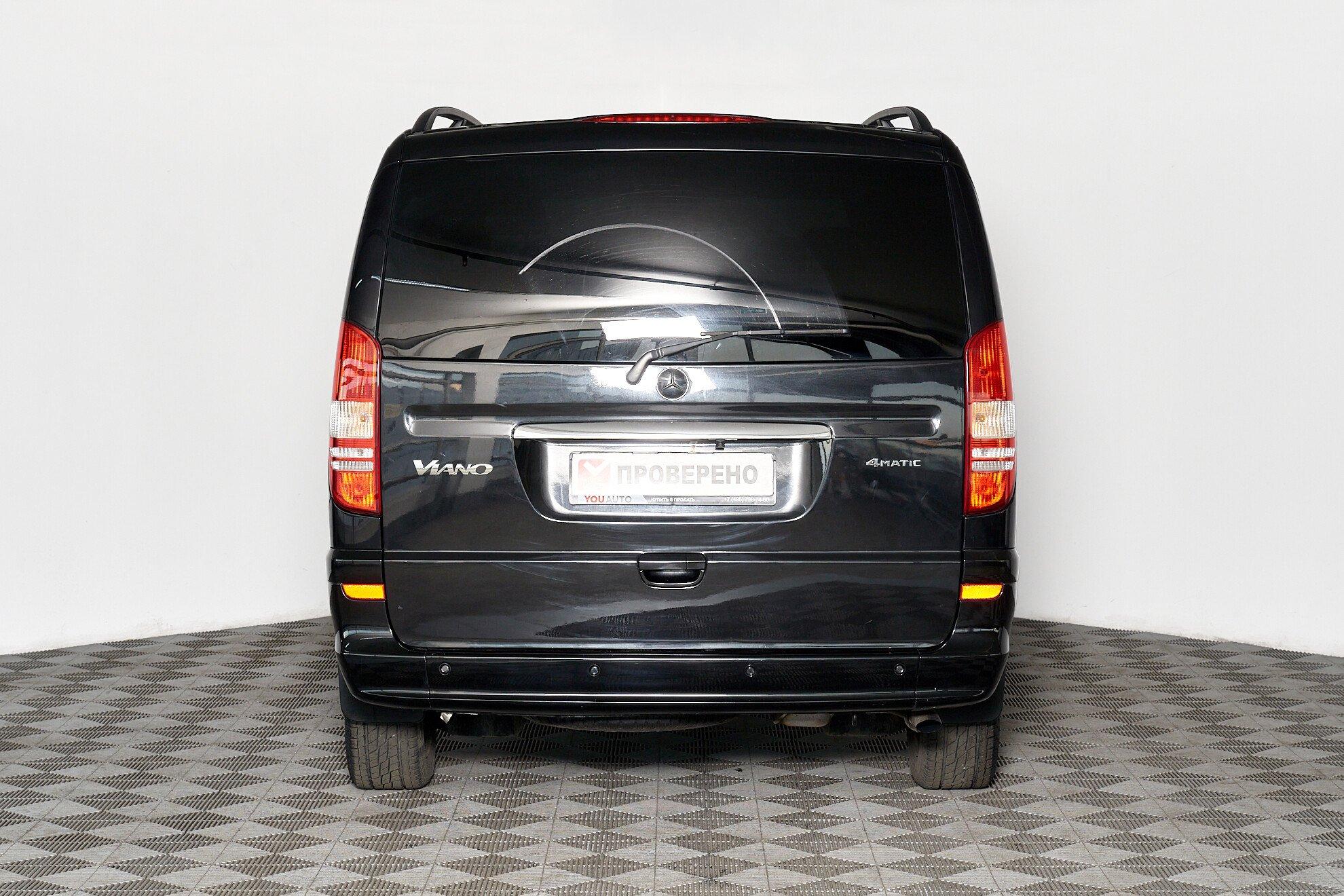 Mercedes-Benz Viano 2012, черный