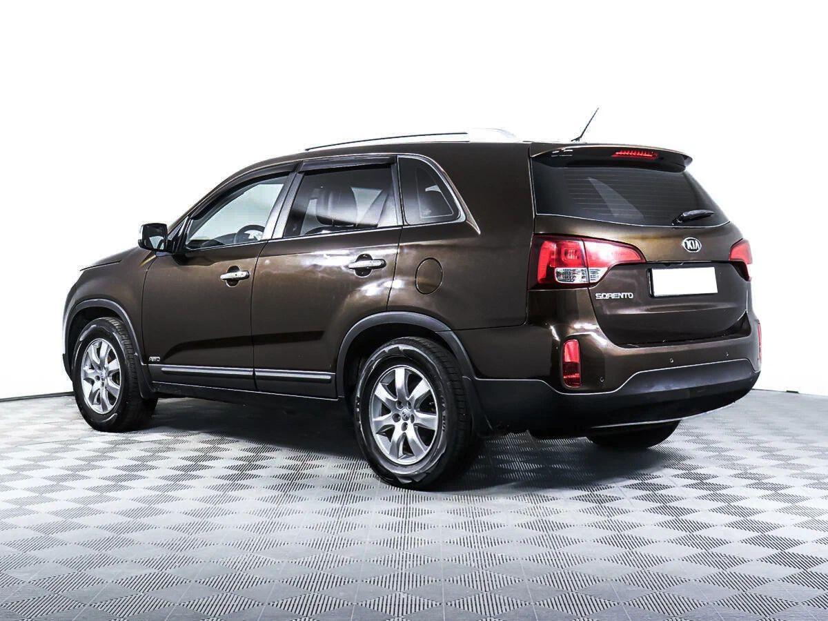Kia Sorento 2013, коричневый