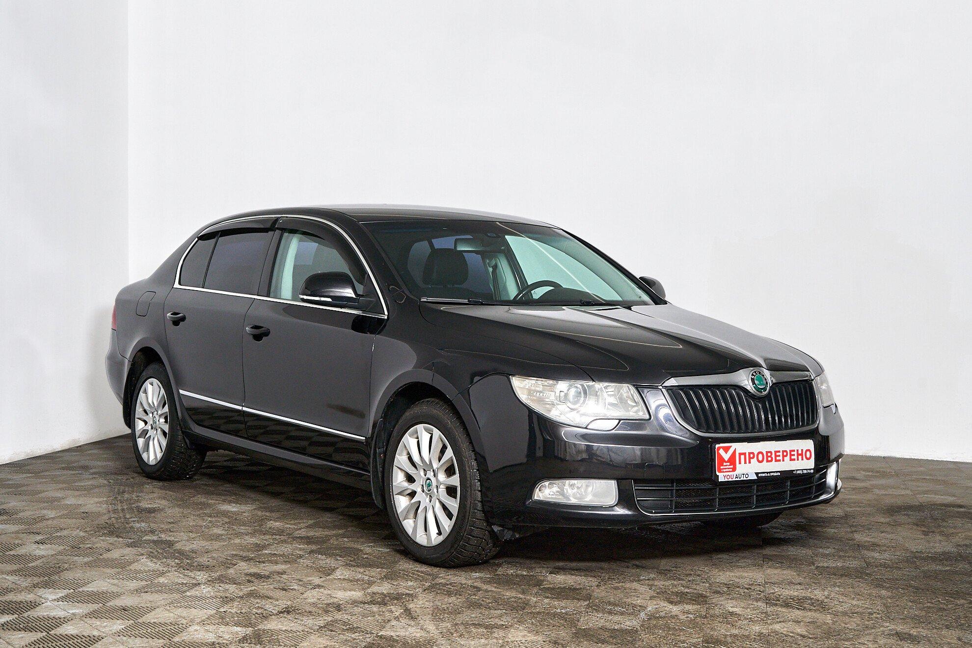 Skoda Superb 2009, черный
