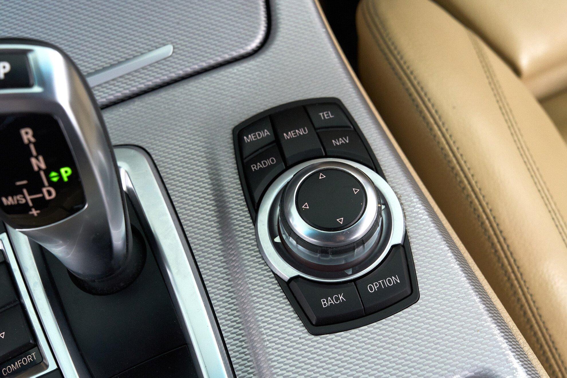BMW 5 серии 2013, черный