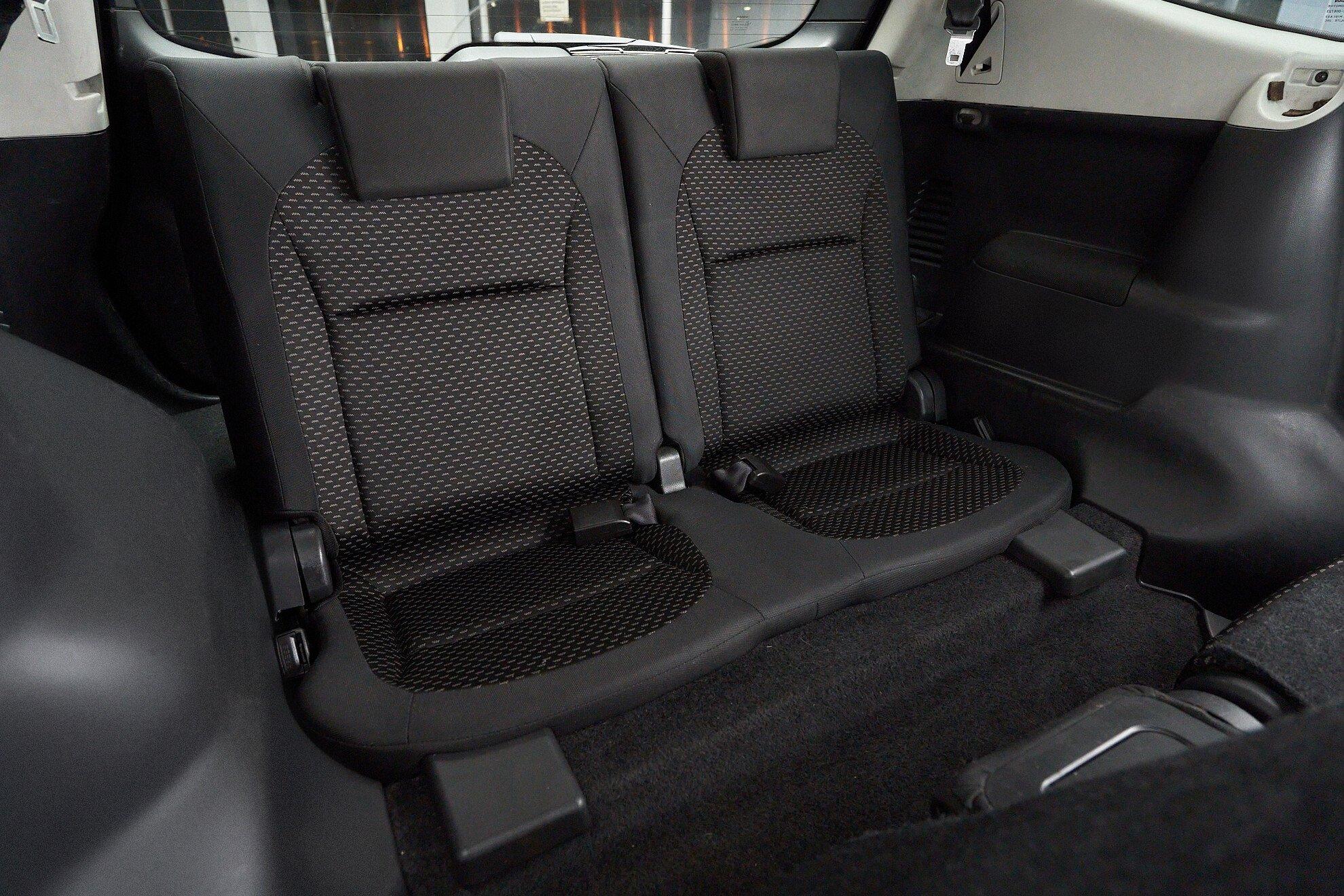 Nissan Qashqai+2 2008, серебряный