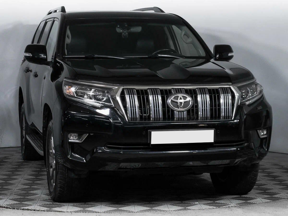 Toyota Land Cruiser Prado 2018, черный