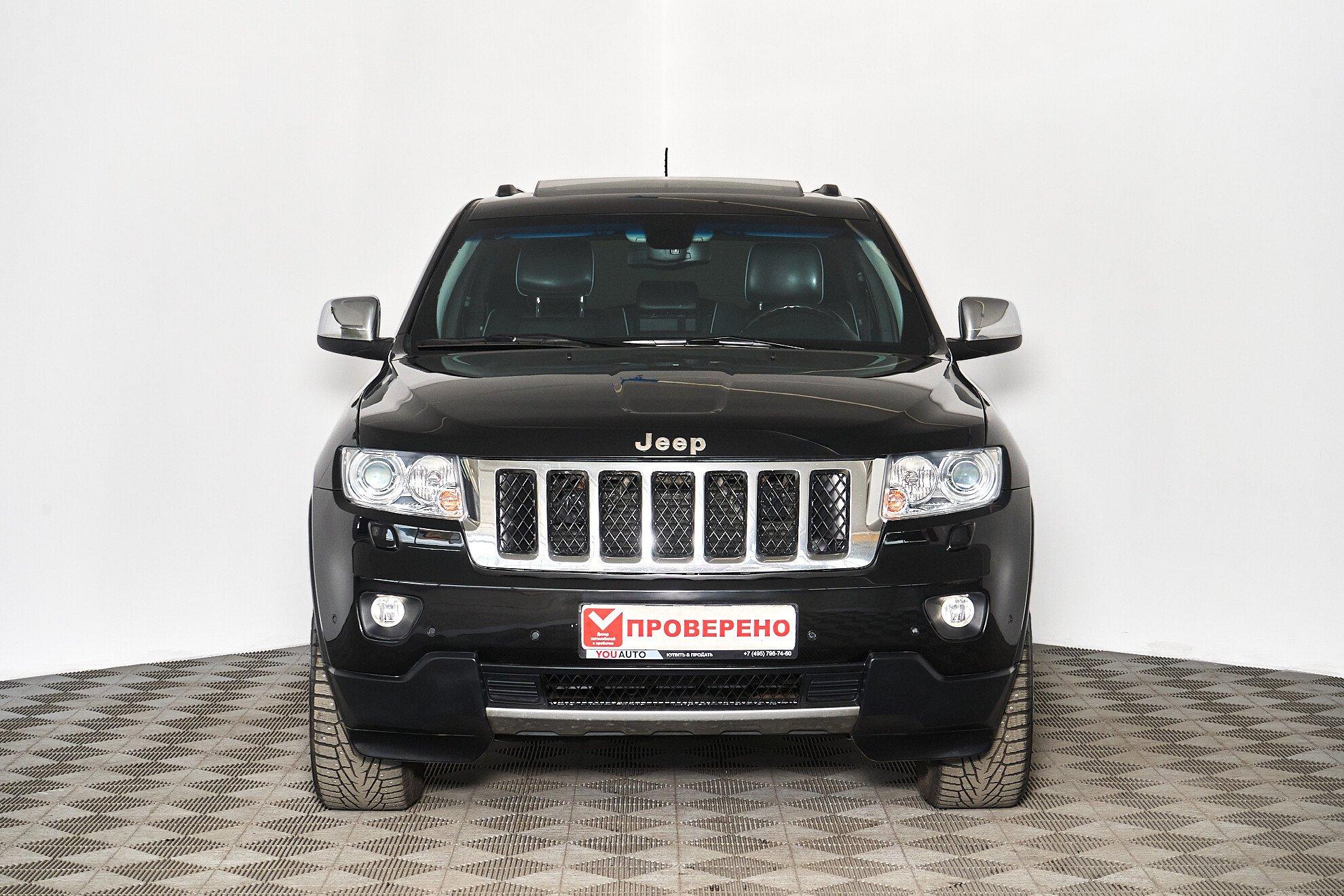 Jeep Grand Cherokee 2011, черный