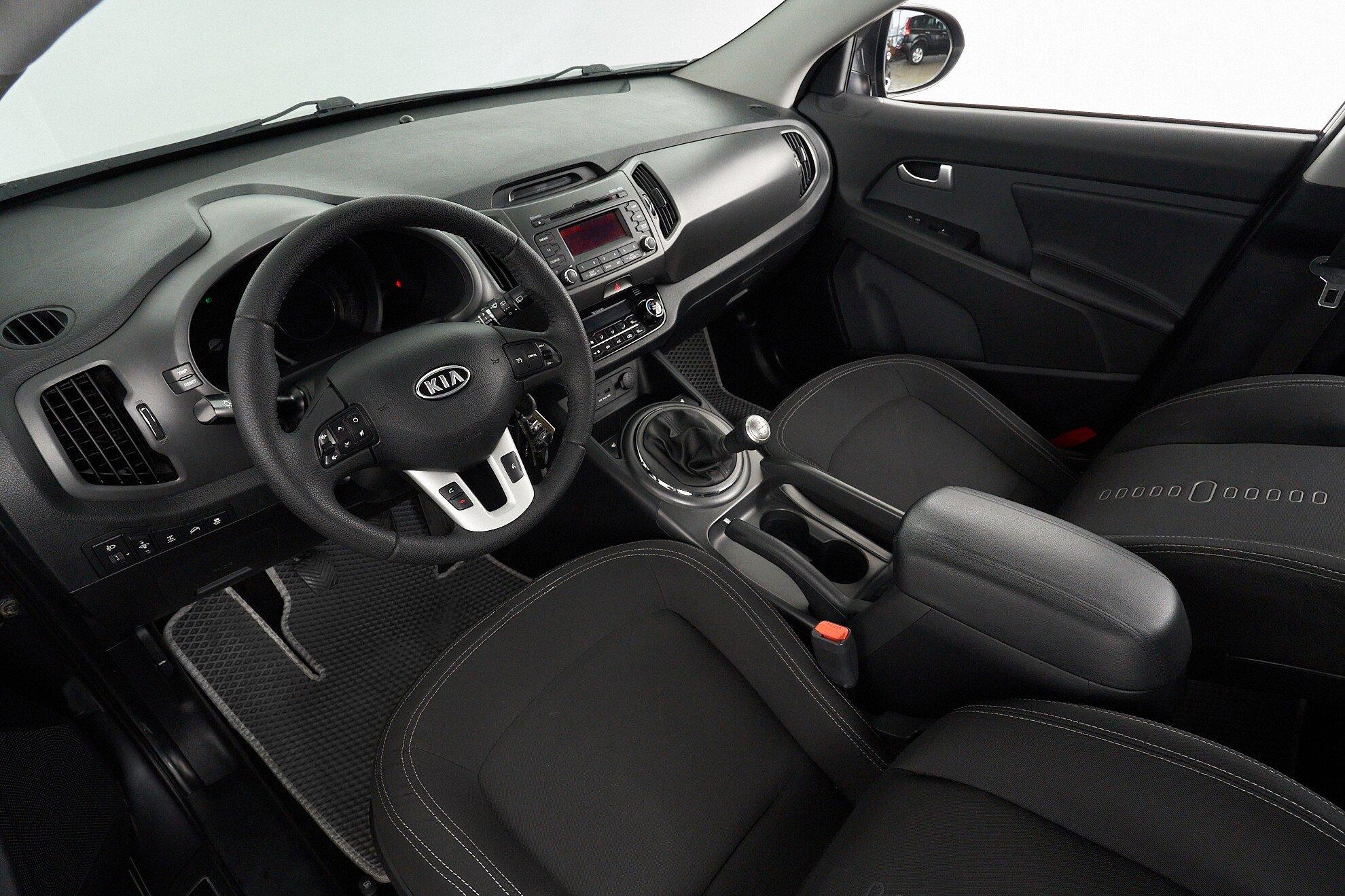 Kia Sportage 2012, серый