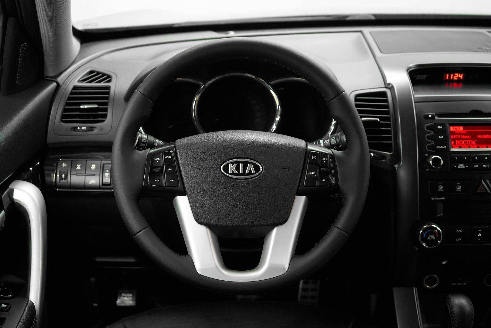 Kia Sorento 2010, черный
