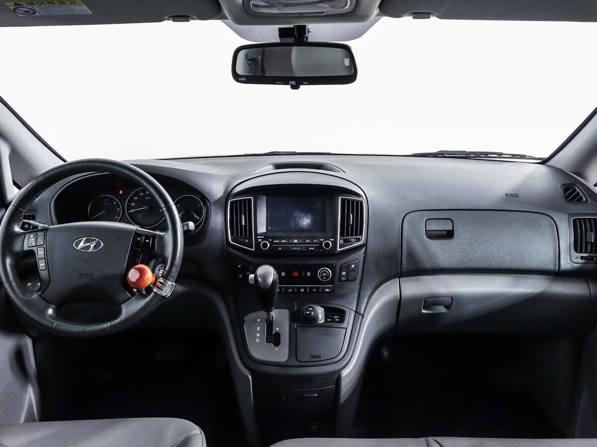 Hyundai Grand Starex 2019, черный