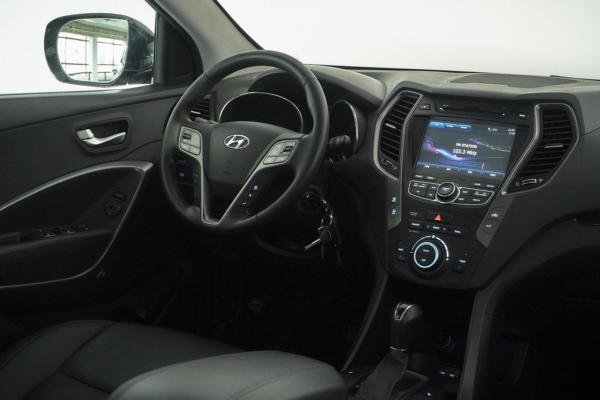 Hyundai Santa Fe 2013, черный