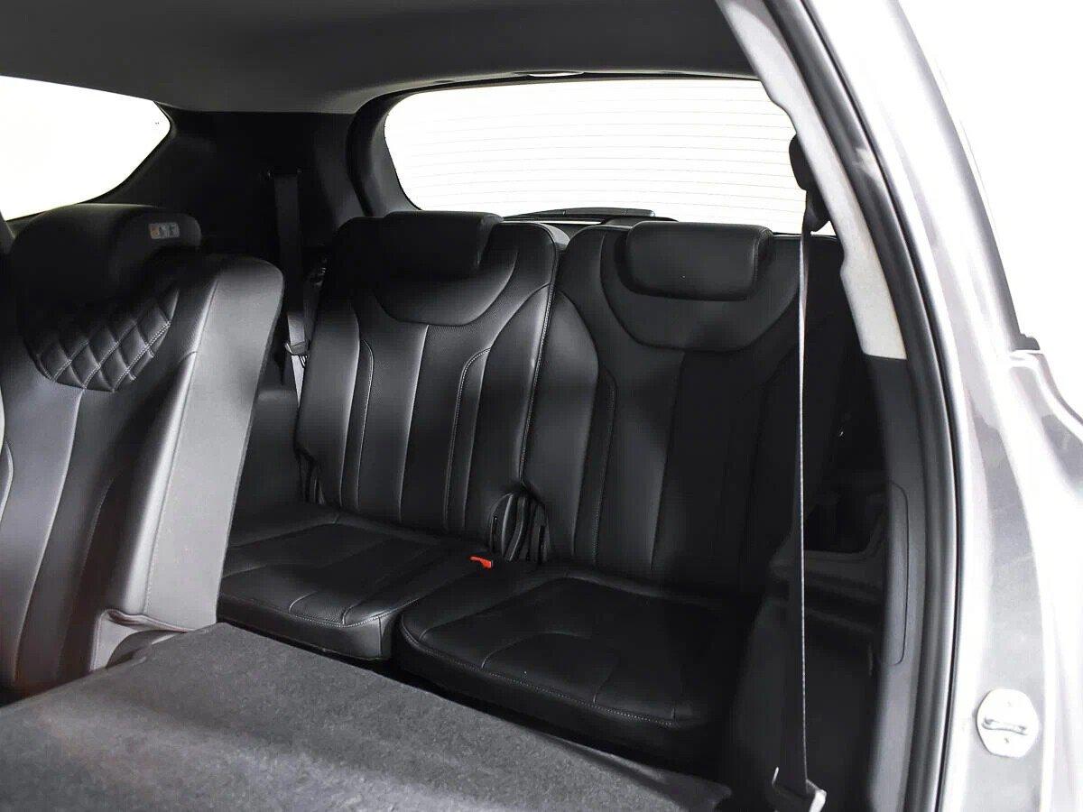 Hyundai Santa Fe 2020, серый