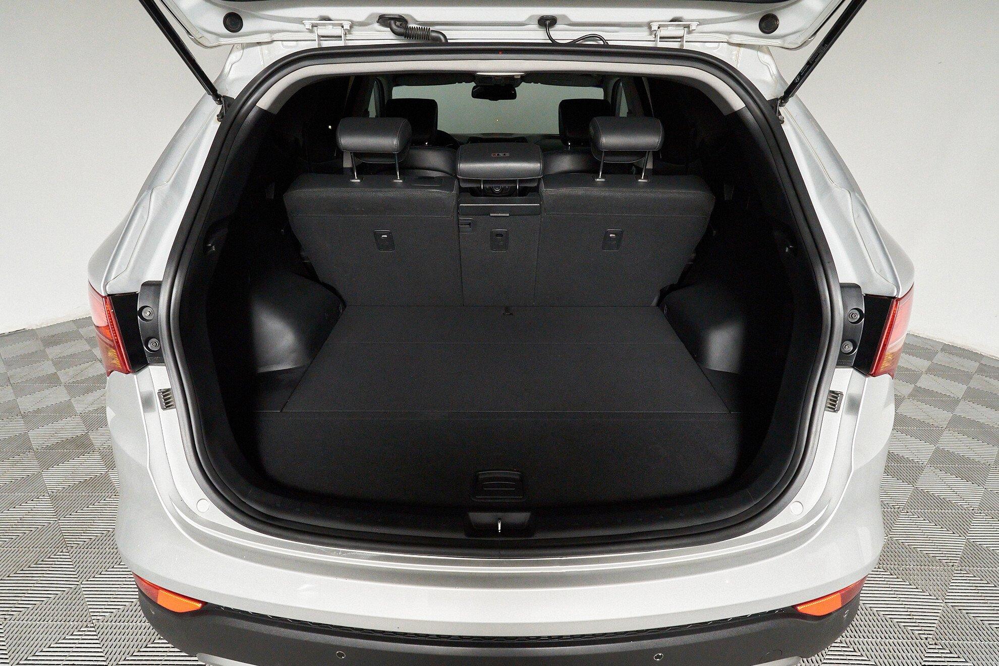Hyundai Santa Fe 2014, серебряный