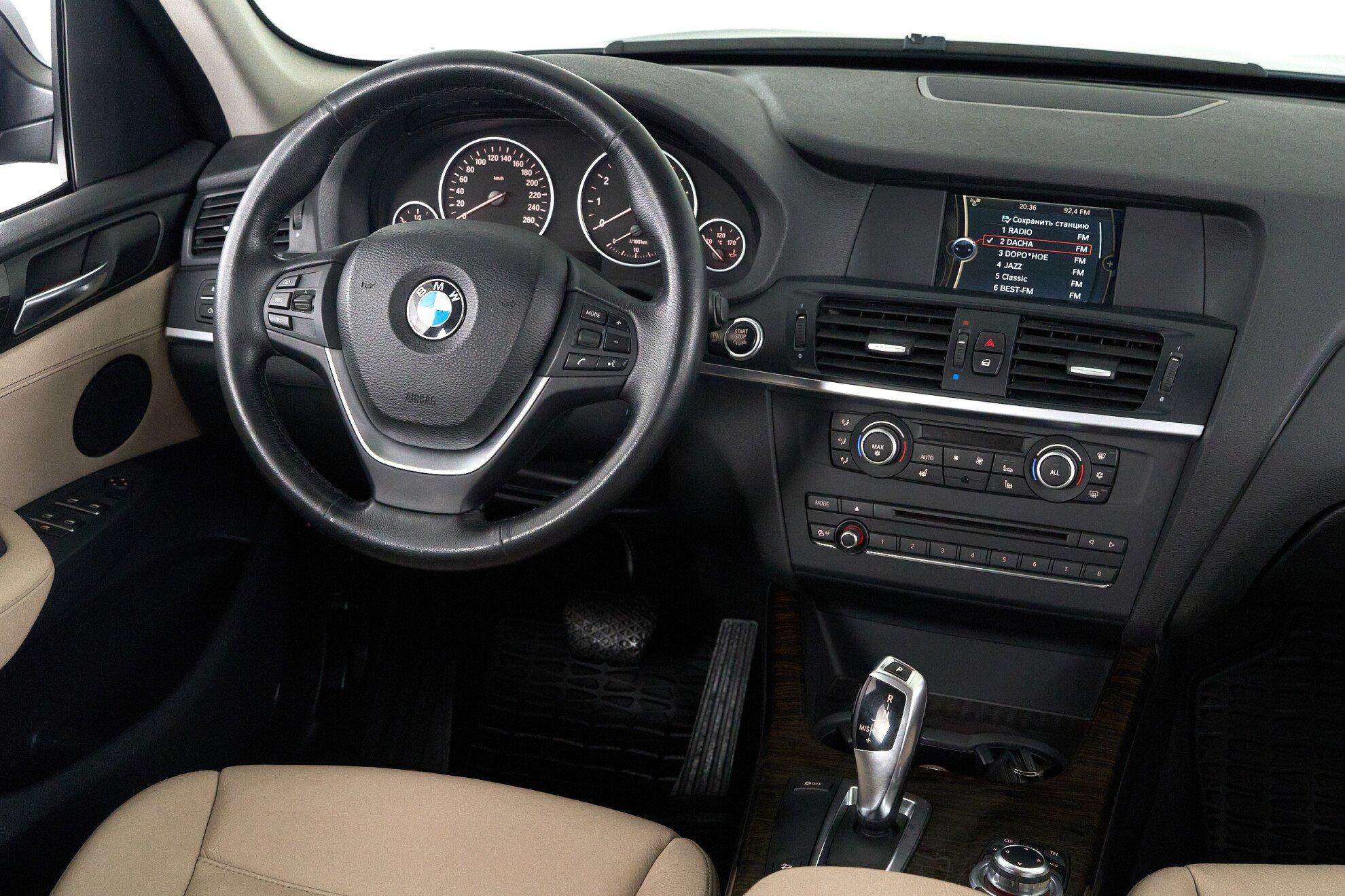 BMW X3 2011, черный