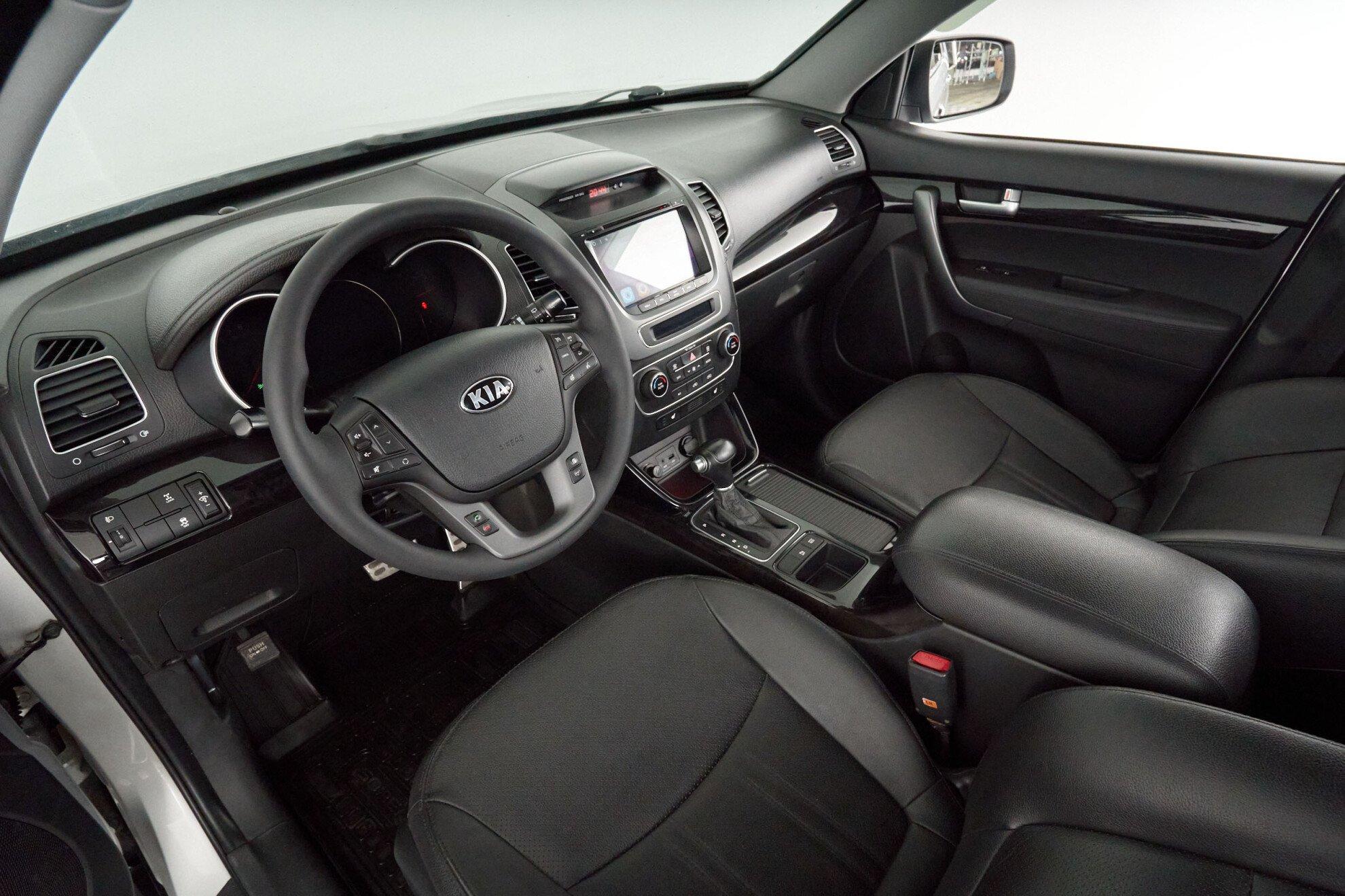 Kia Sorento 2012, серебряный