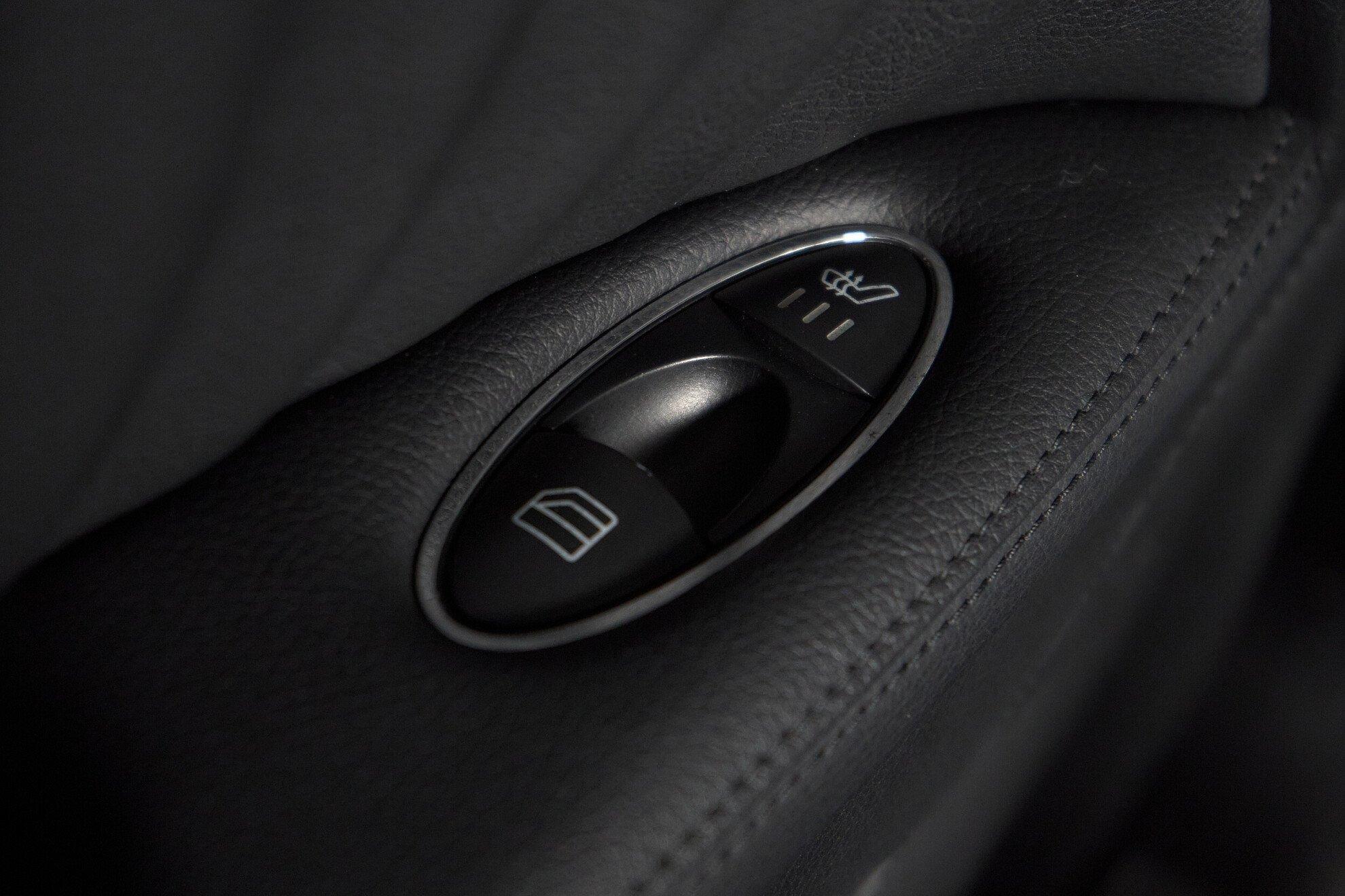 Mercedes-Benz E-Класс 2008, черный