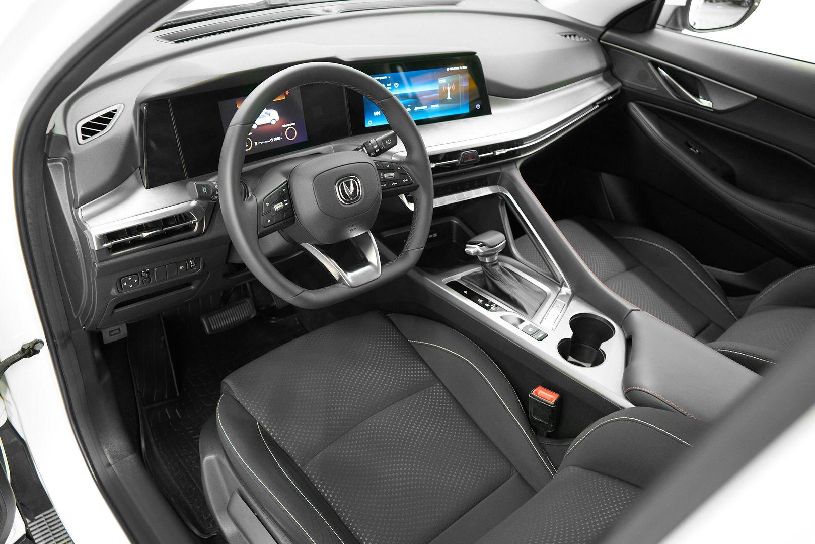 Changan CS35 Plus 2024, белый