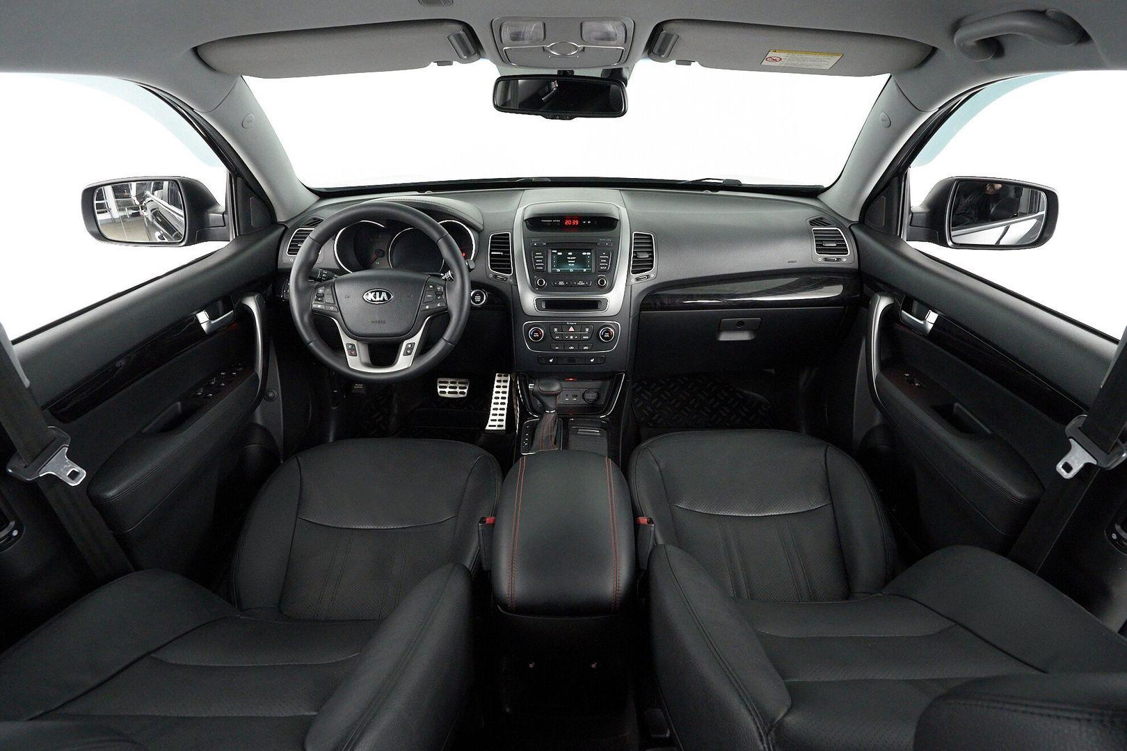 Kia Sorento 2019, черный