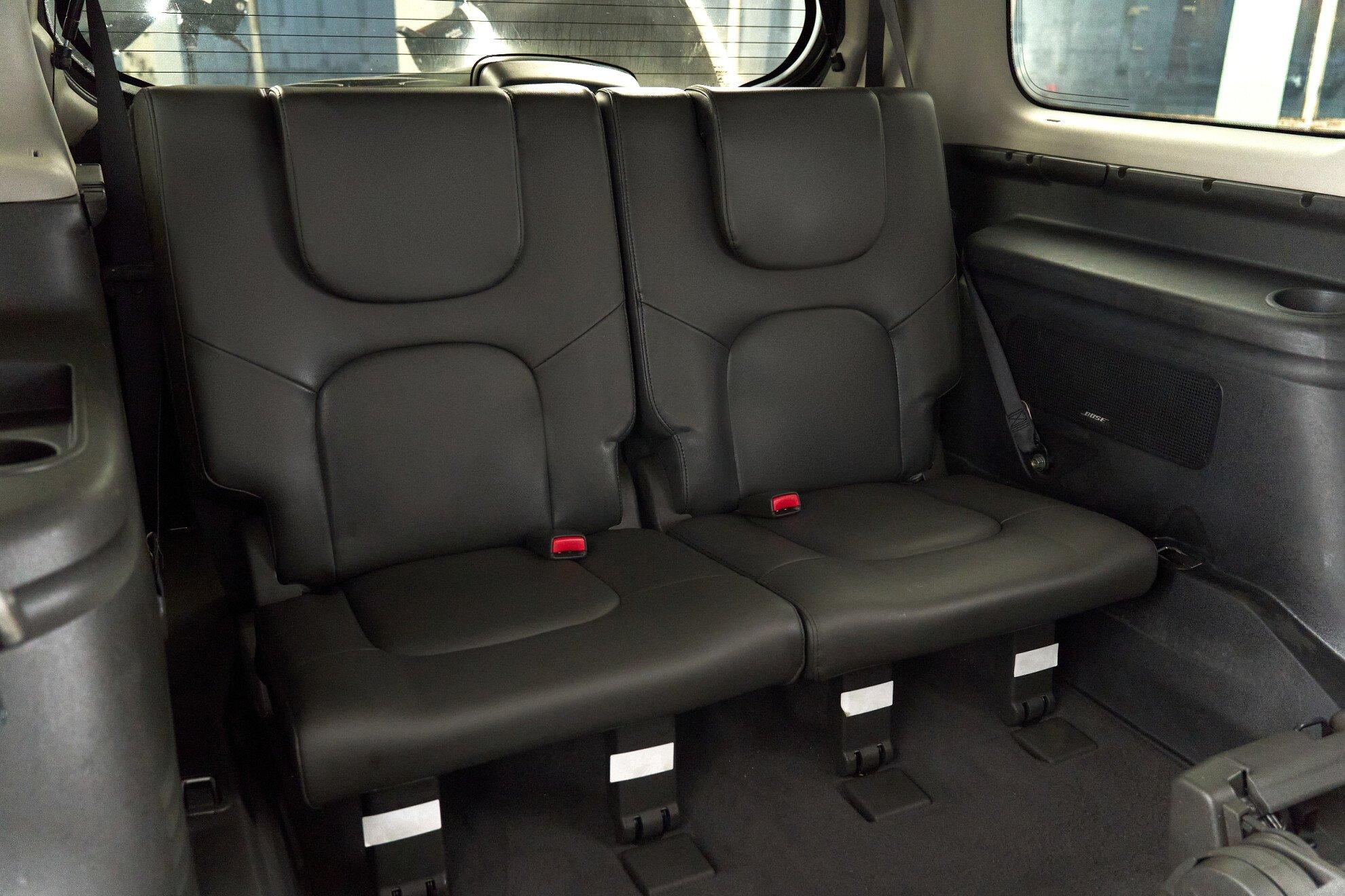 Nissan Pathfinder 2009, серебряный
