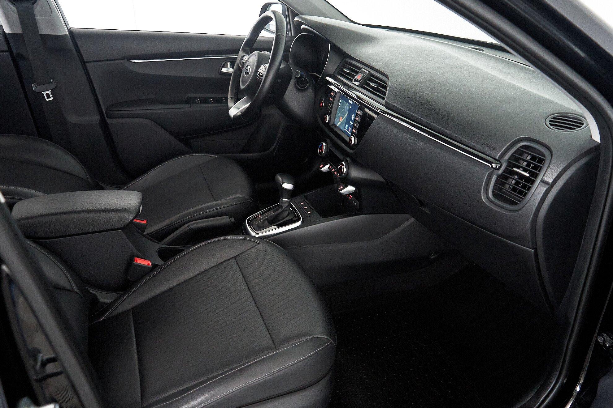 Kia Rio X-Line 2019, черный