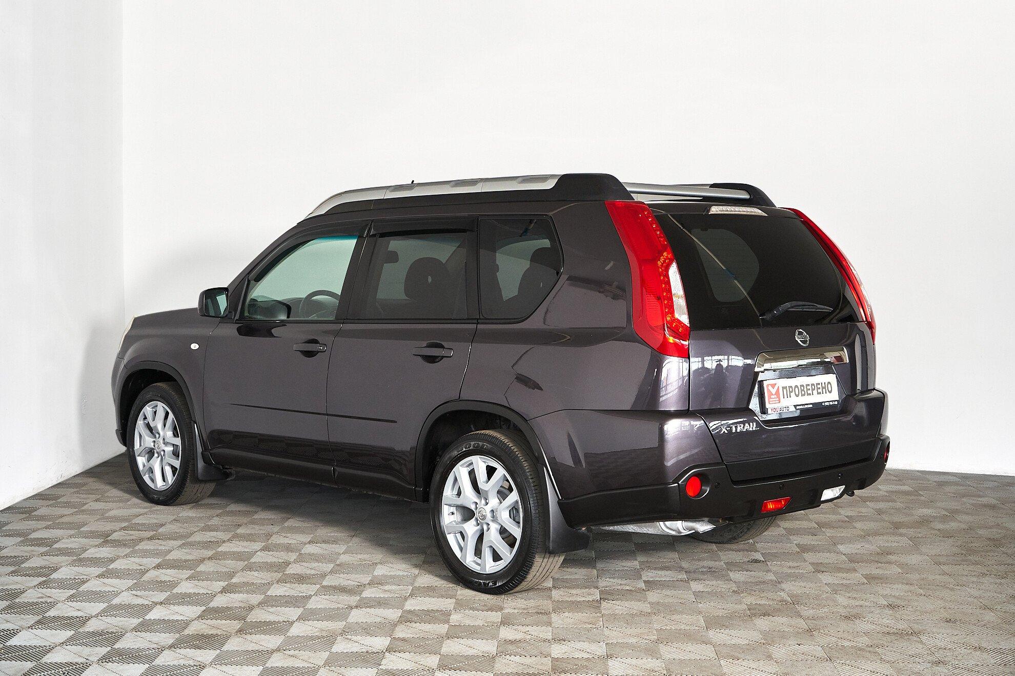 Nissan X-Trail 2011, фиолетовый