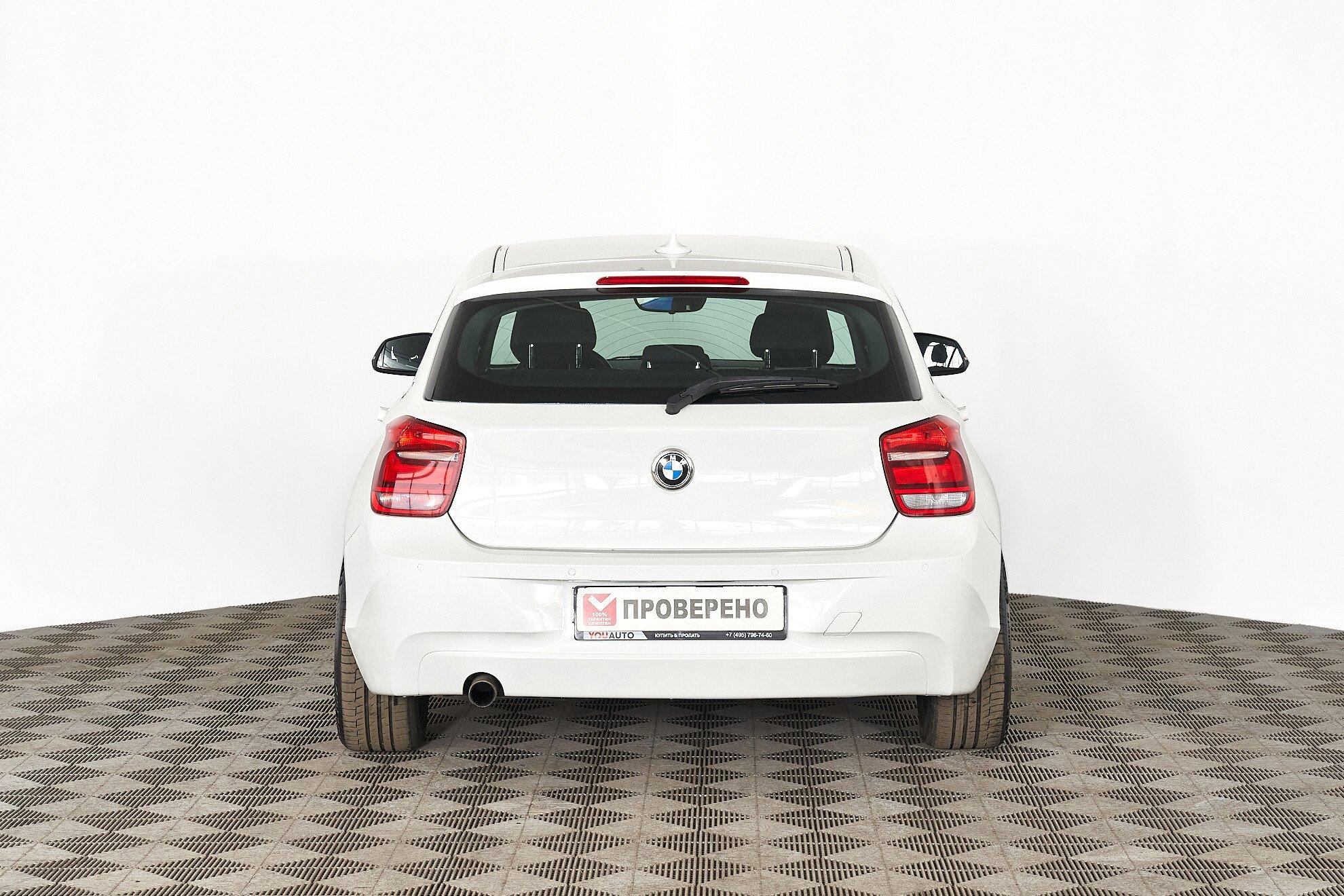 BMW 1 серии 2012, белый