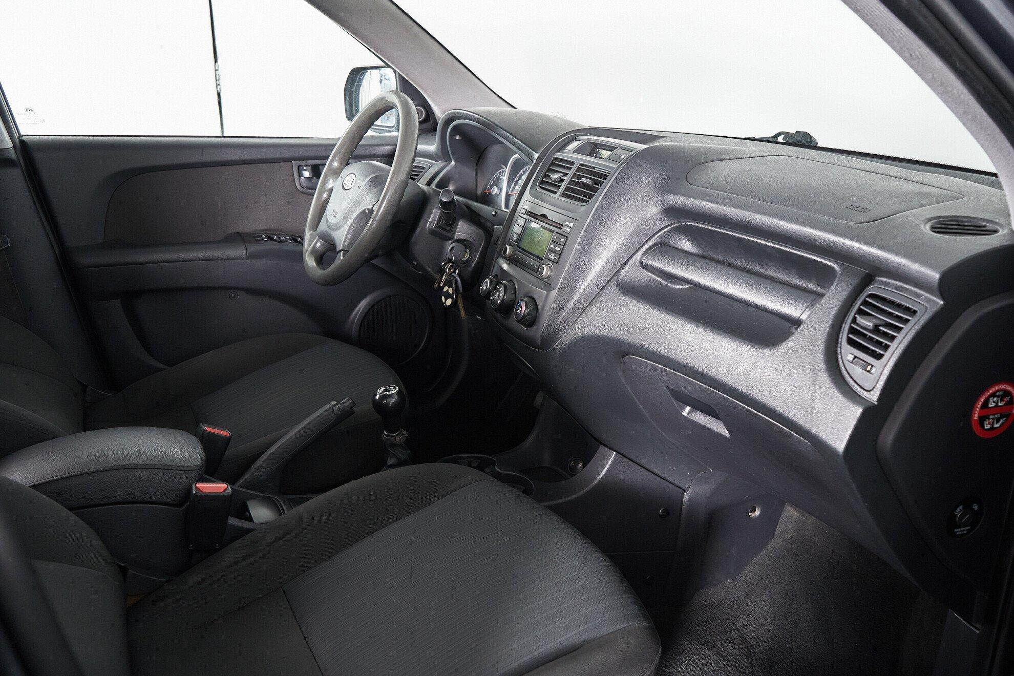 Kia Sportage 2010, серый