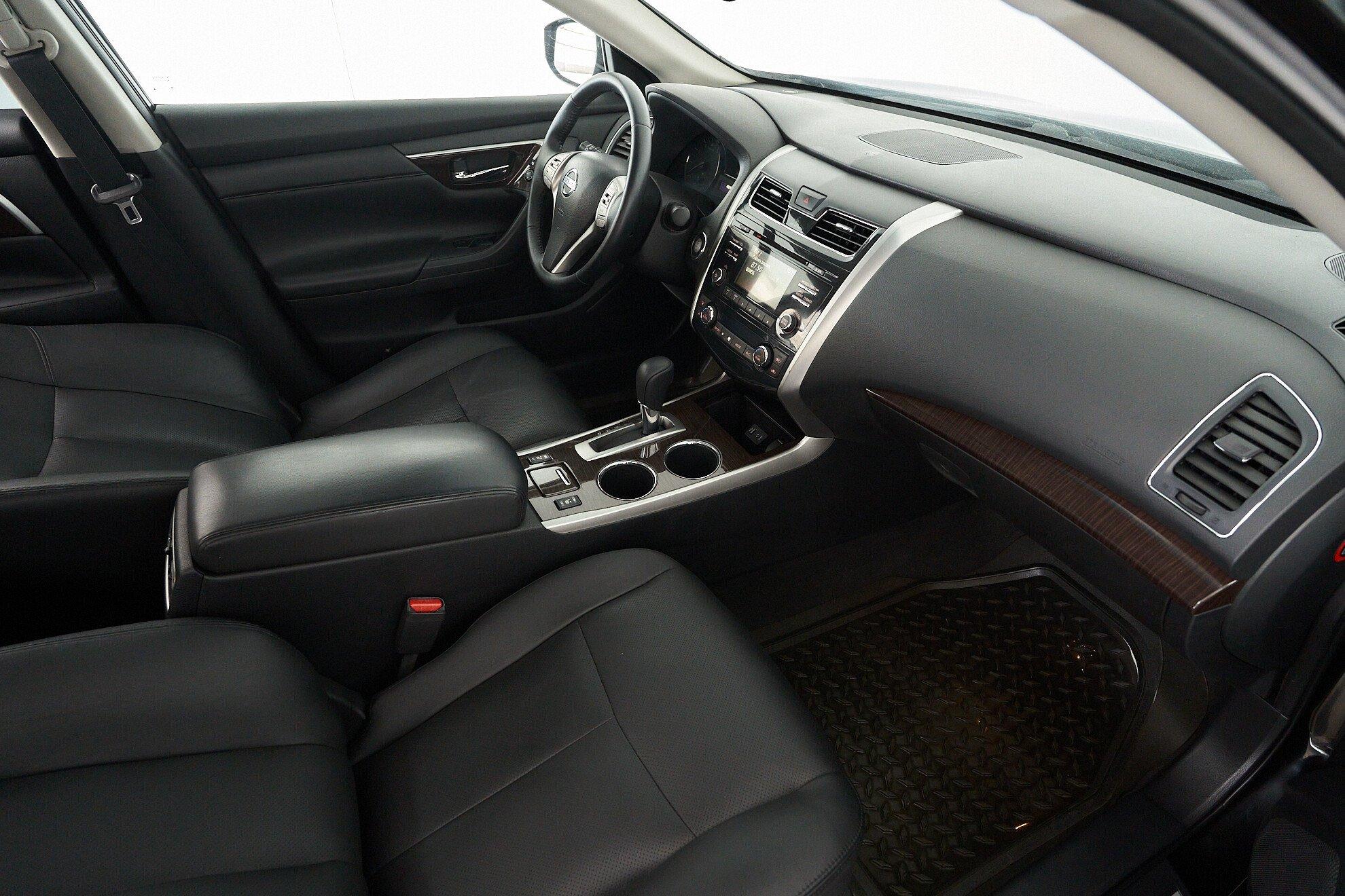 Nissan Teana 2014, черный